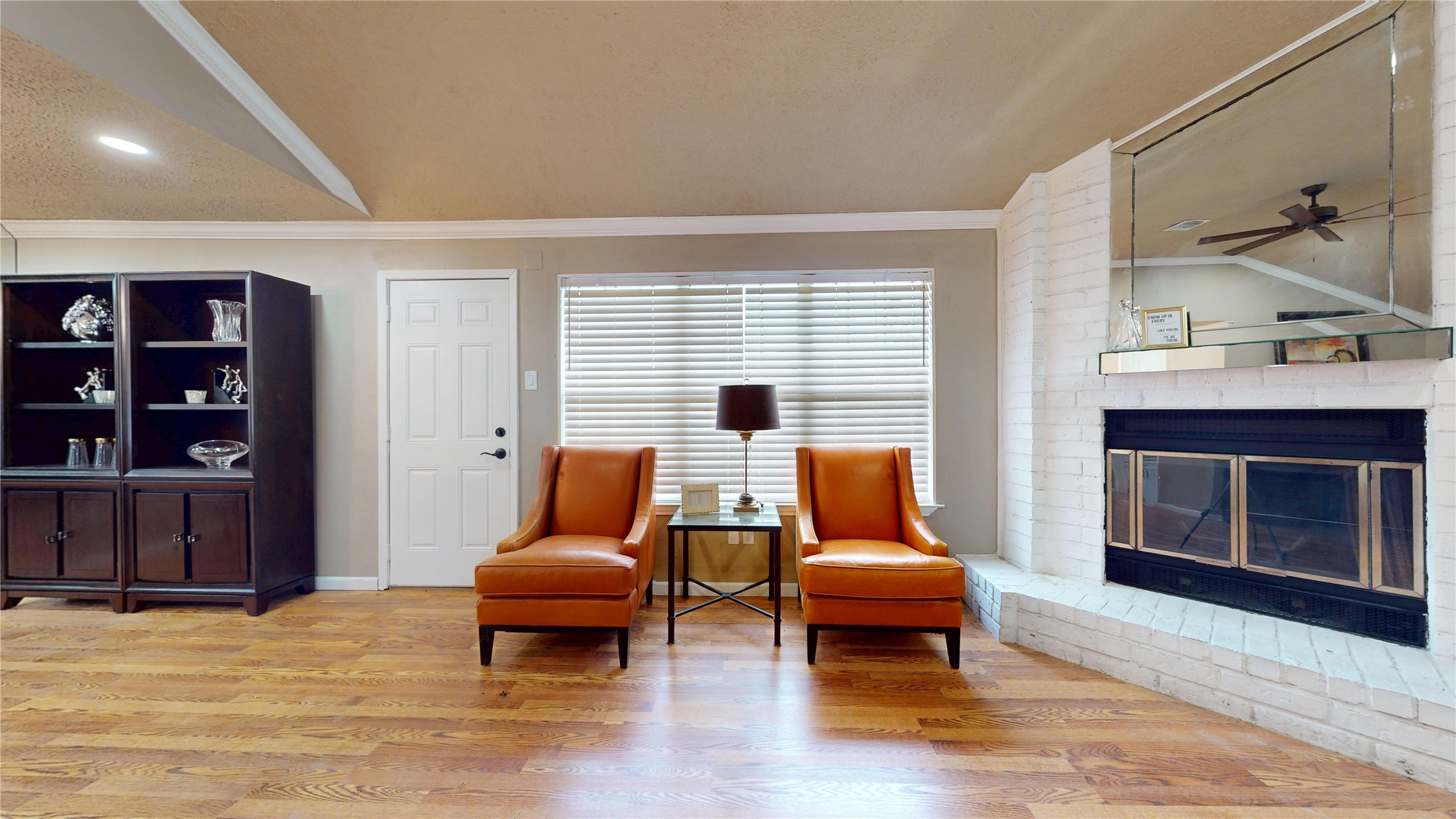 1022 Manorglen Drive Property Photo 11