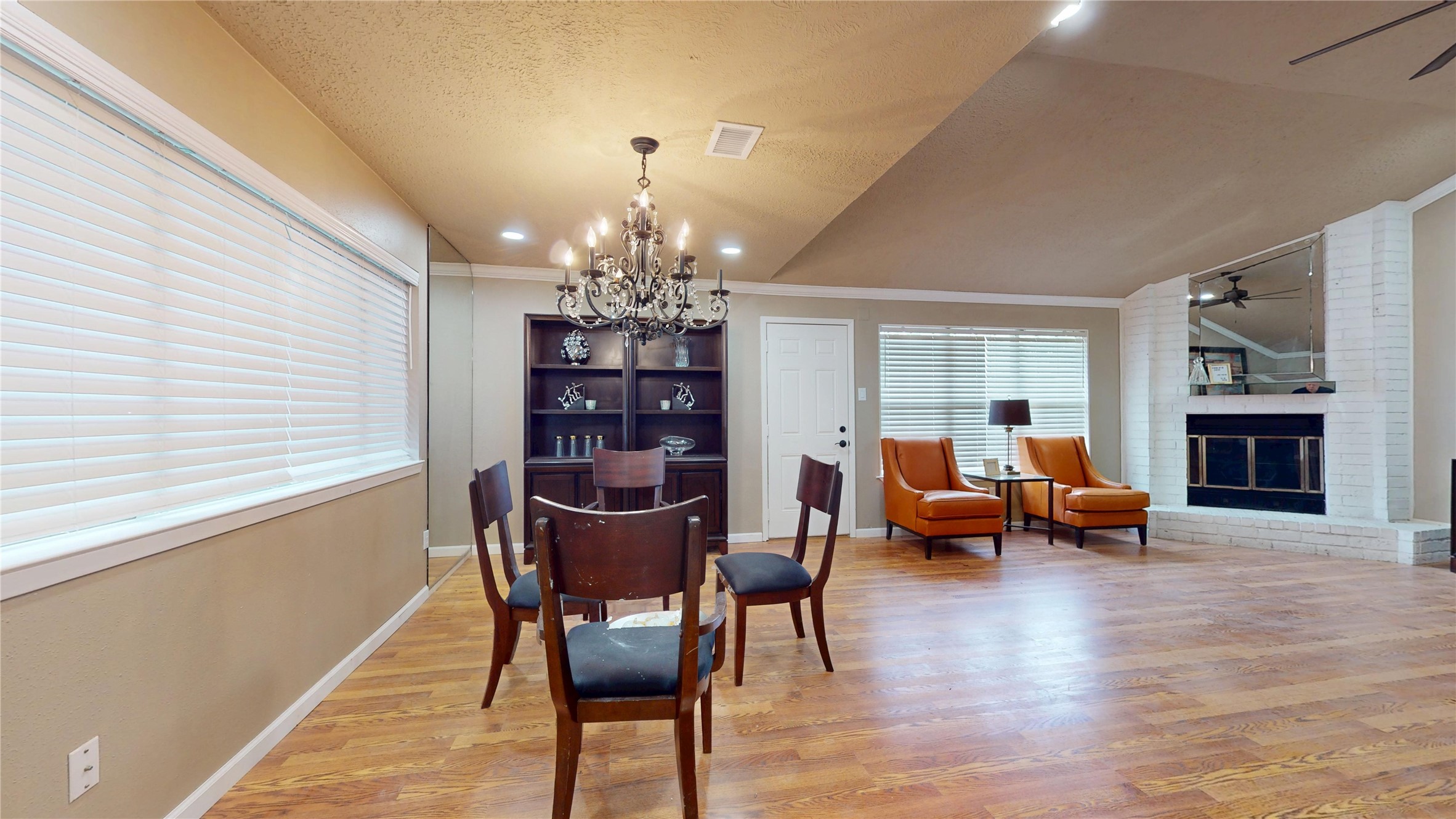1022 Manorglen Drive Property Photo 22