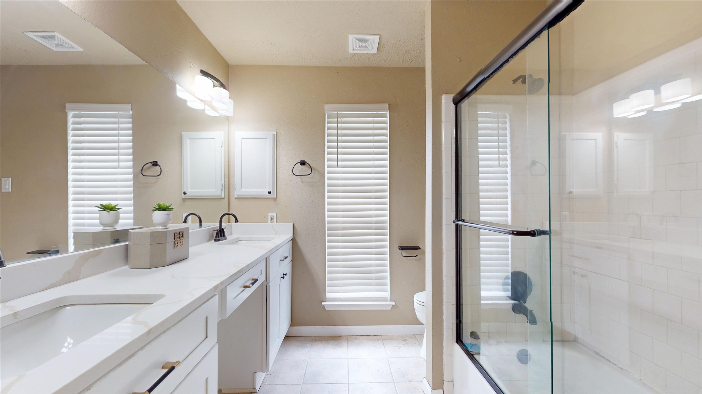1022 Manorglen Drive Property Photo 29