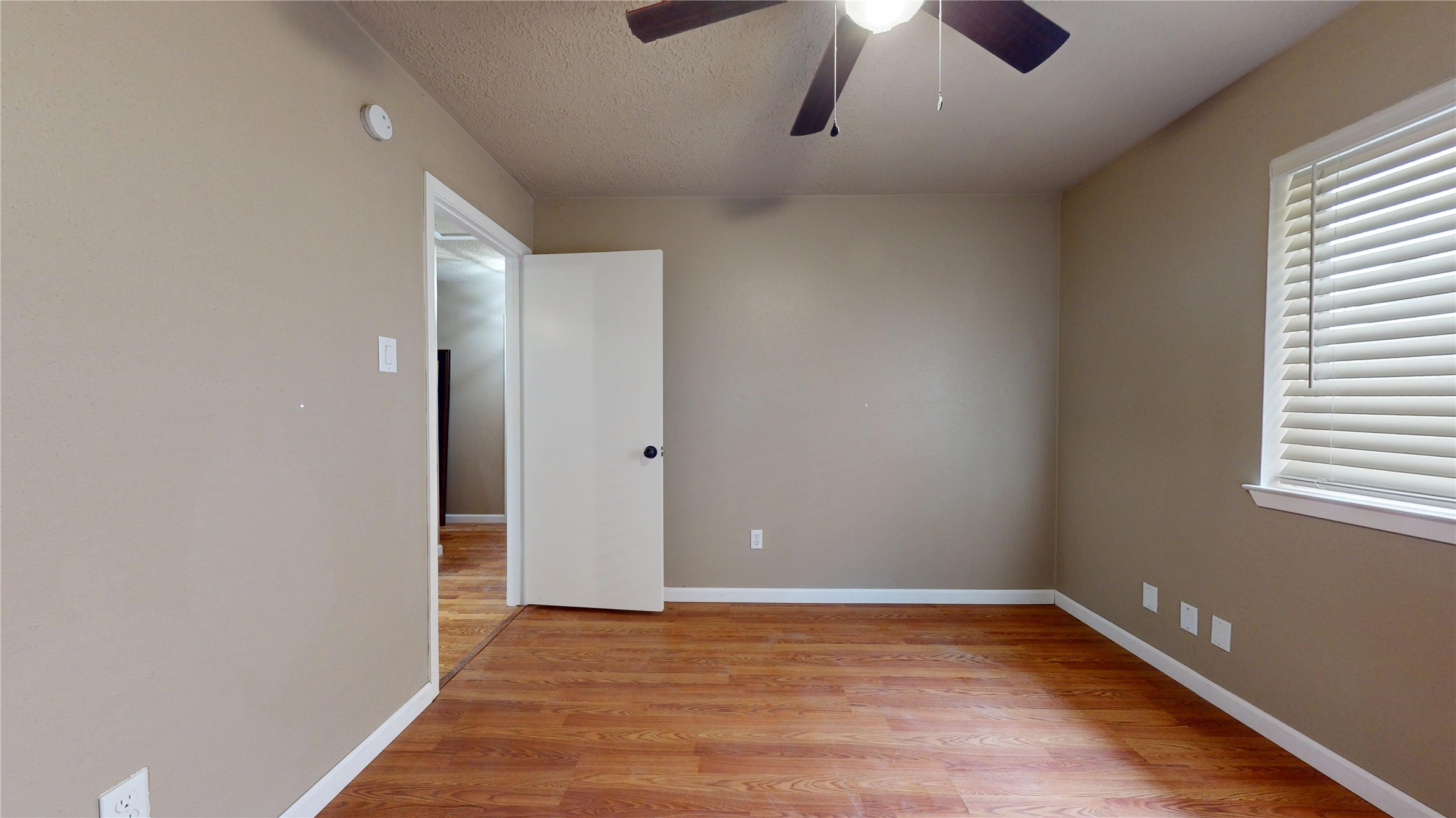 1022 Manorglen Drive Property Photo 35