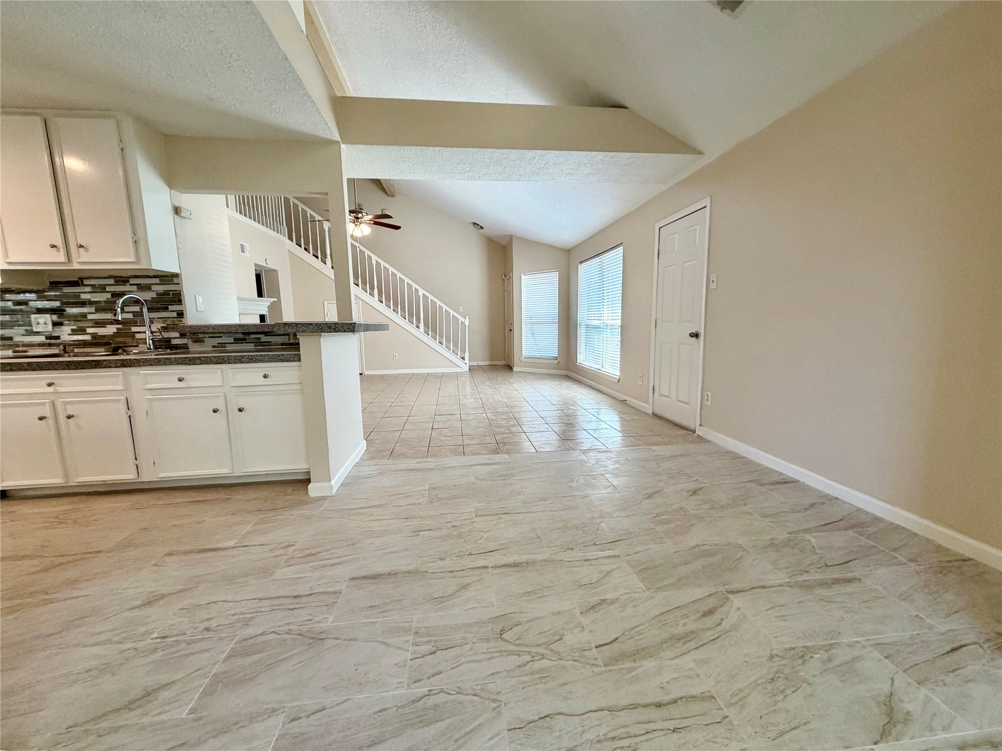 16310 Calistoga Court Property Photo 10