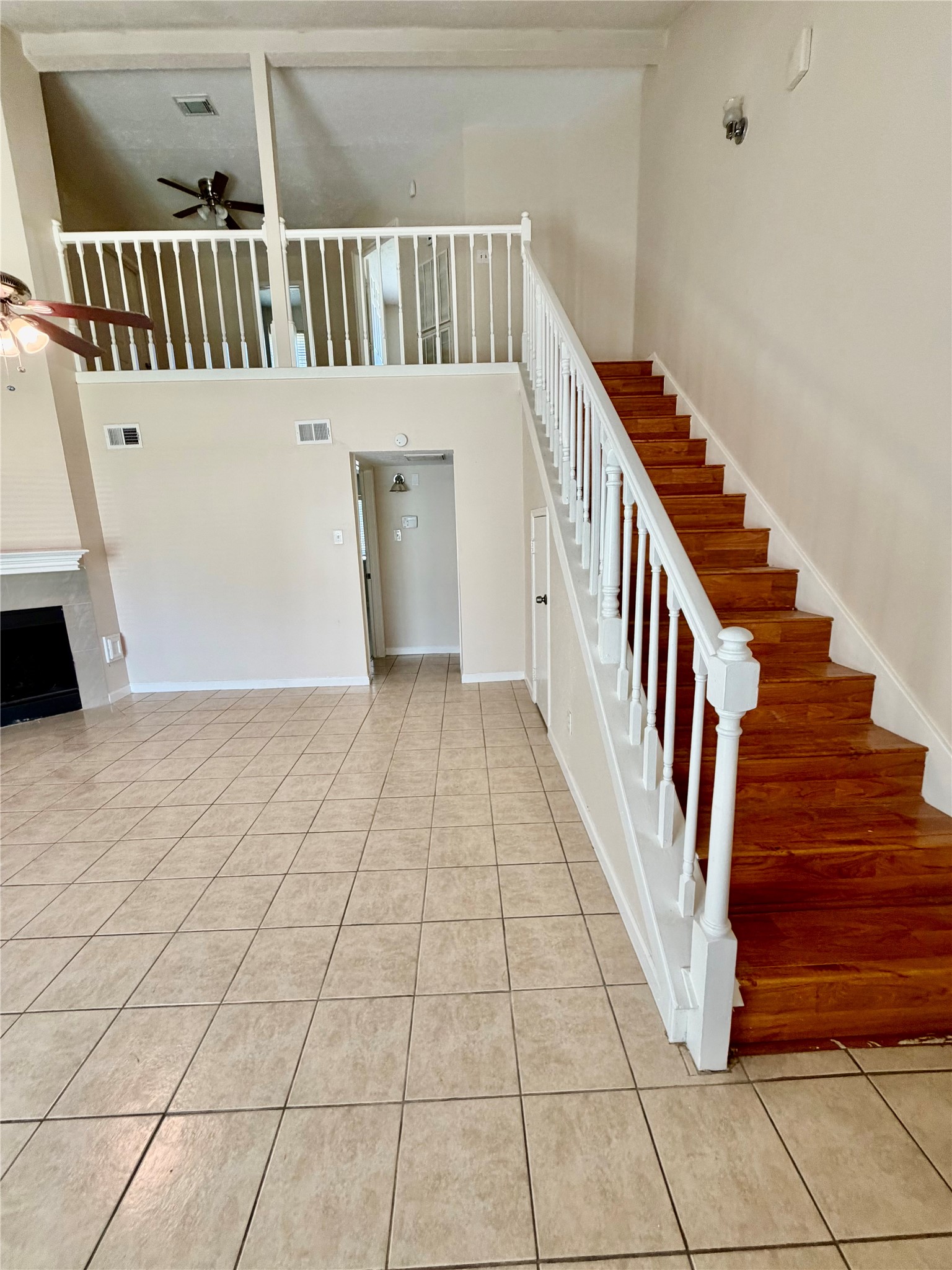 16310 Calistoga Court Property Photo 17