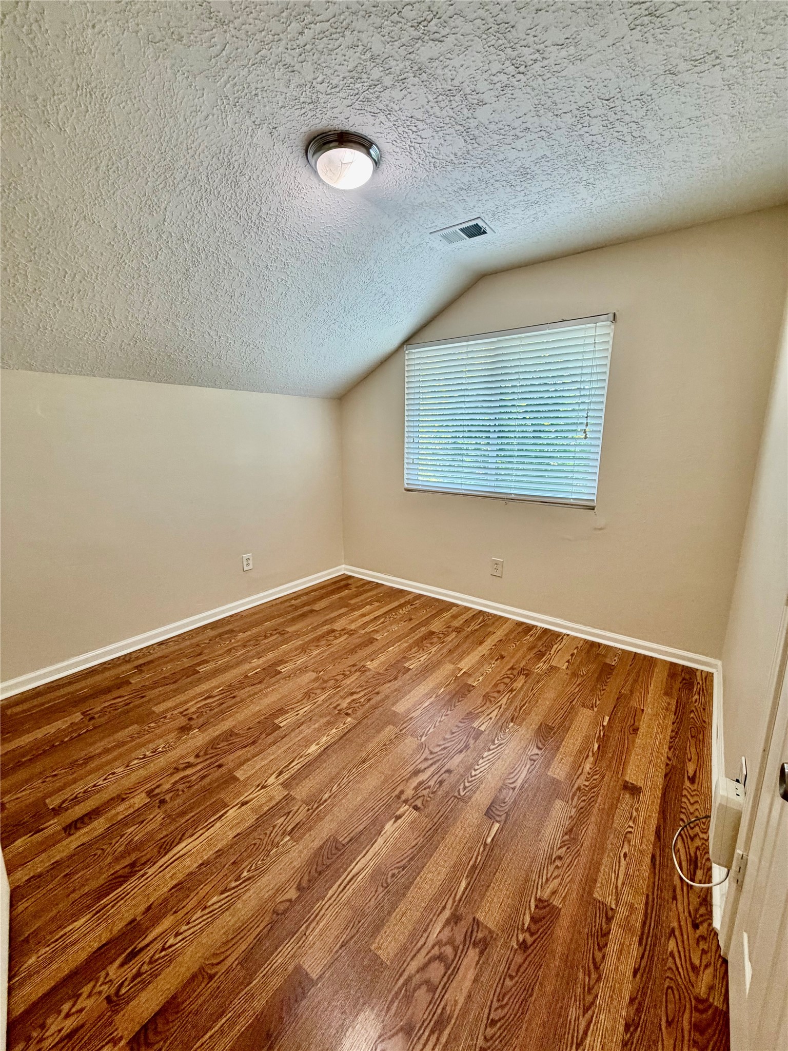 16310 Calistoga Court Property Photo 22