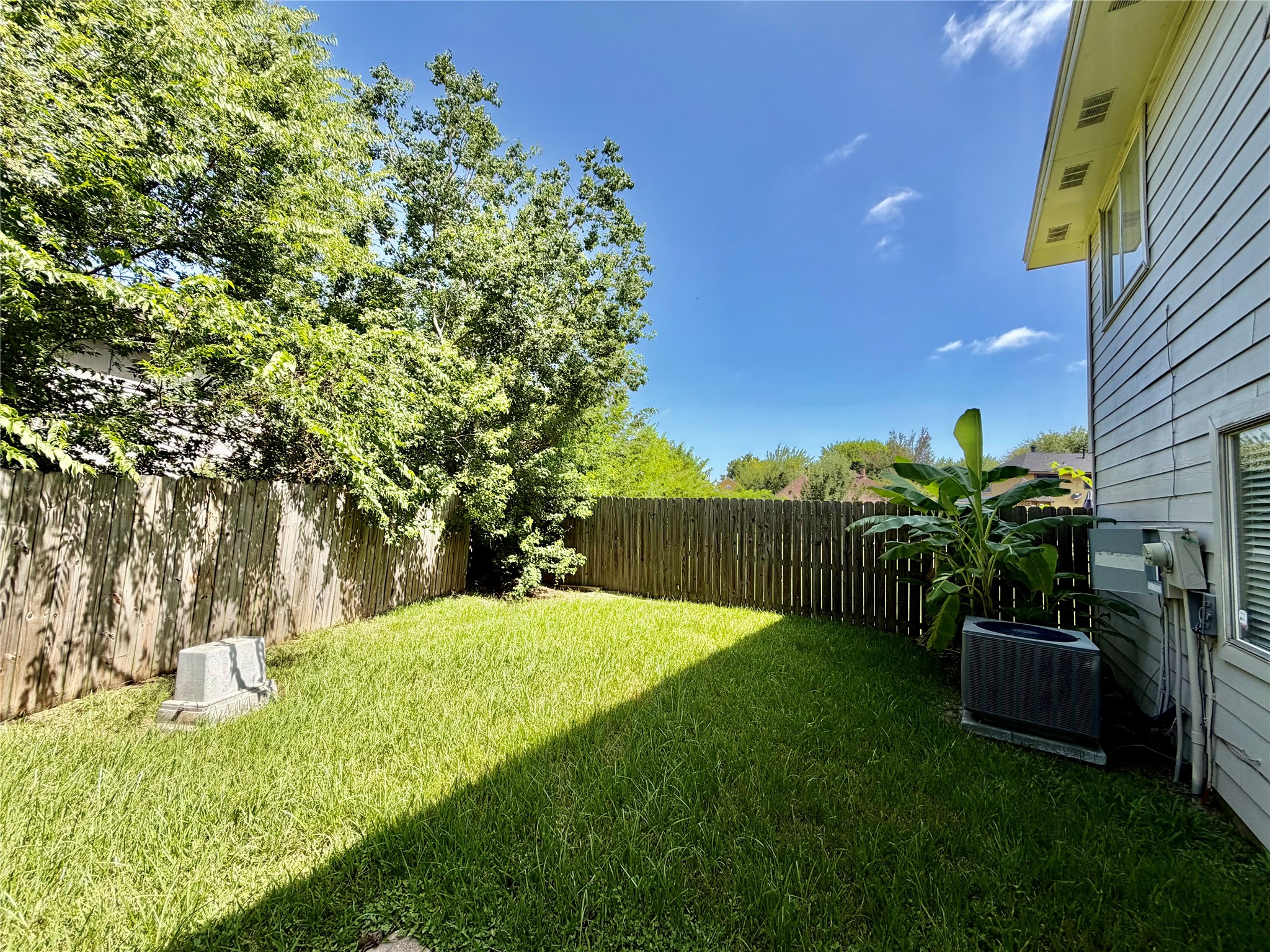 16310 Calistoga Court Property Photo 27