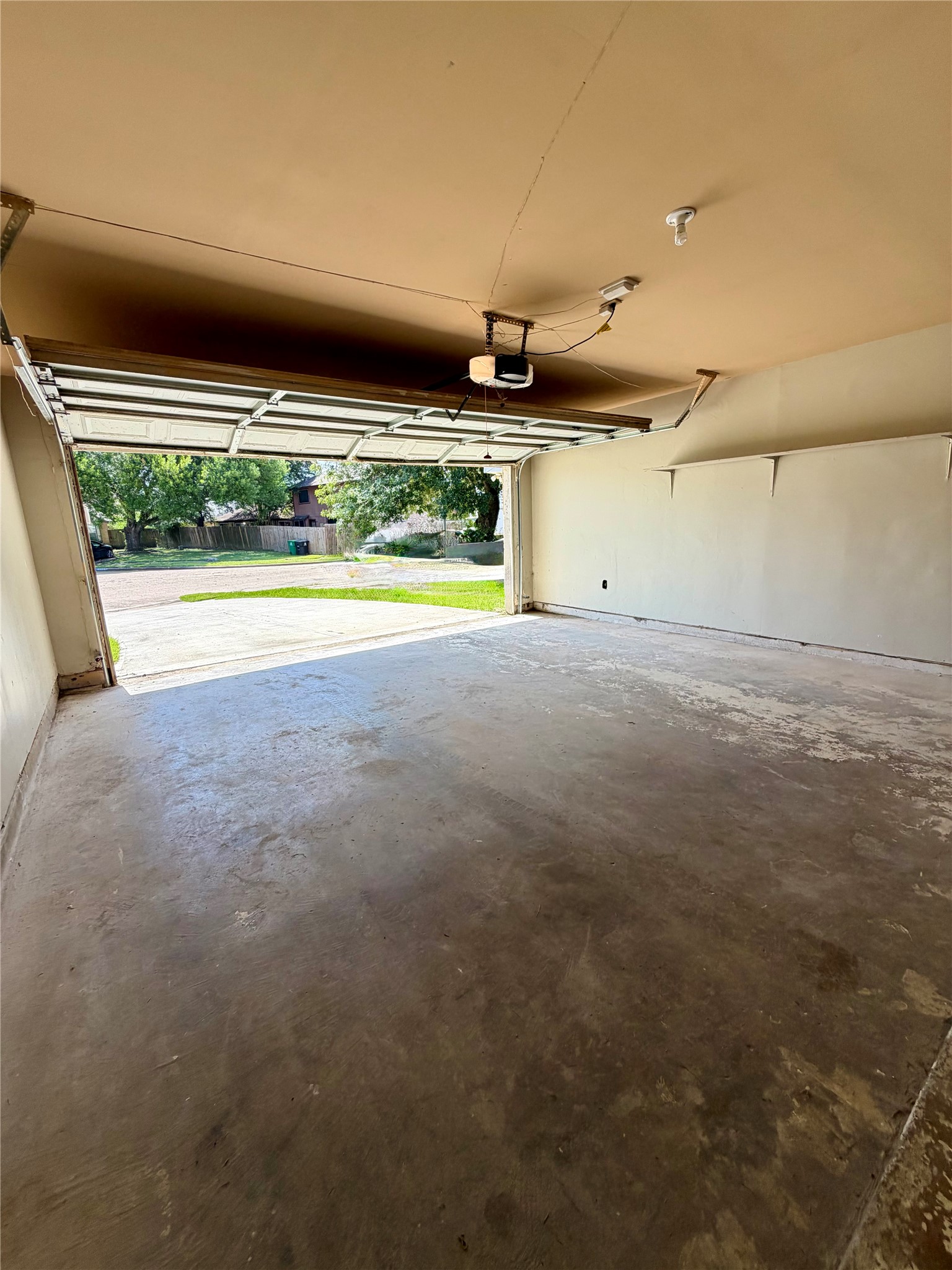 16310 Calistoga Court Property Photo 30