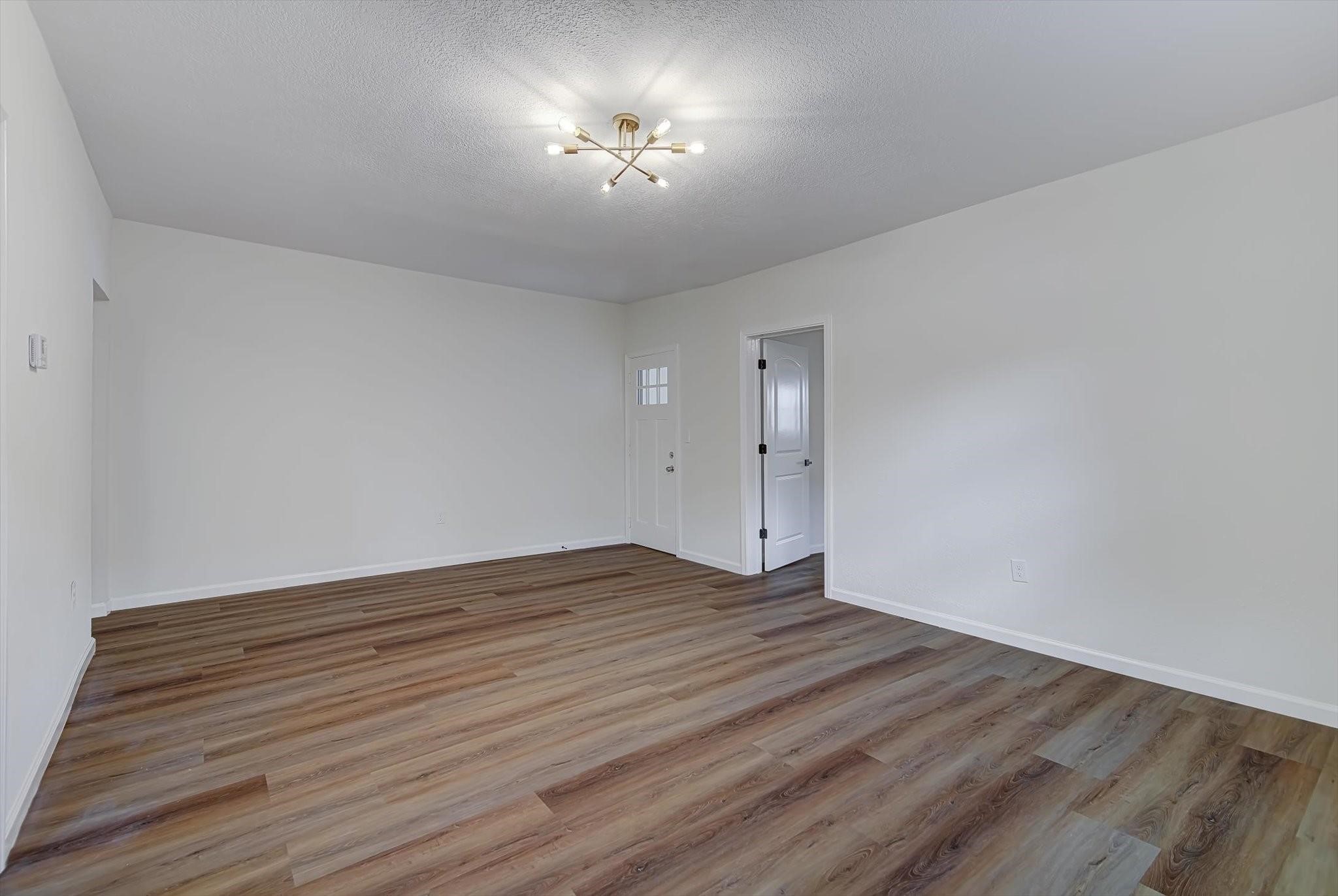 6608 Avenue O Property Photo 7