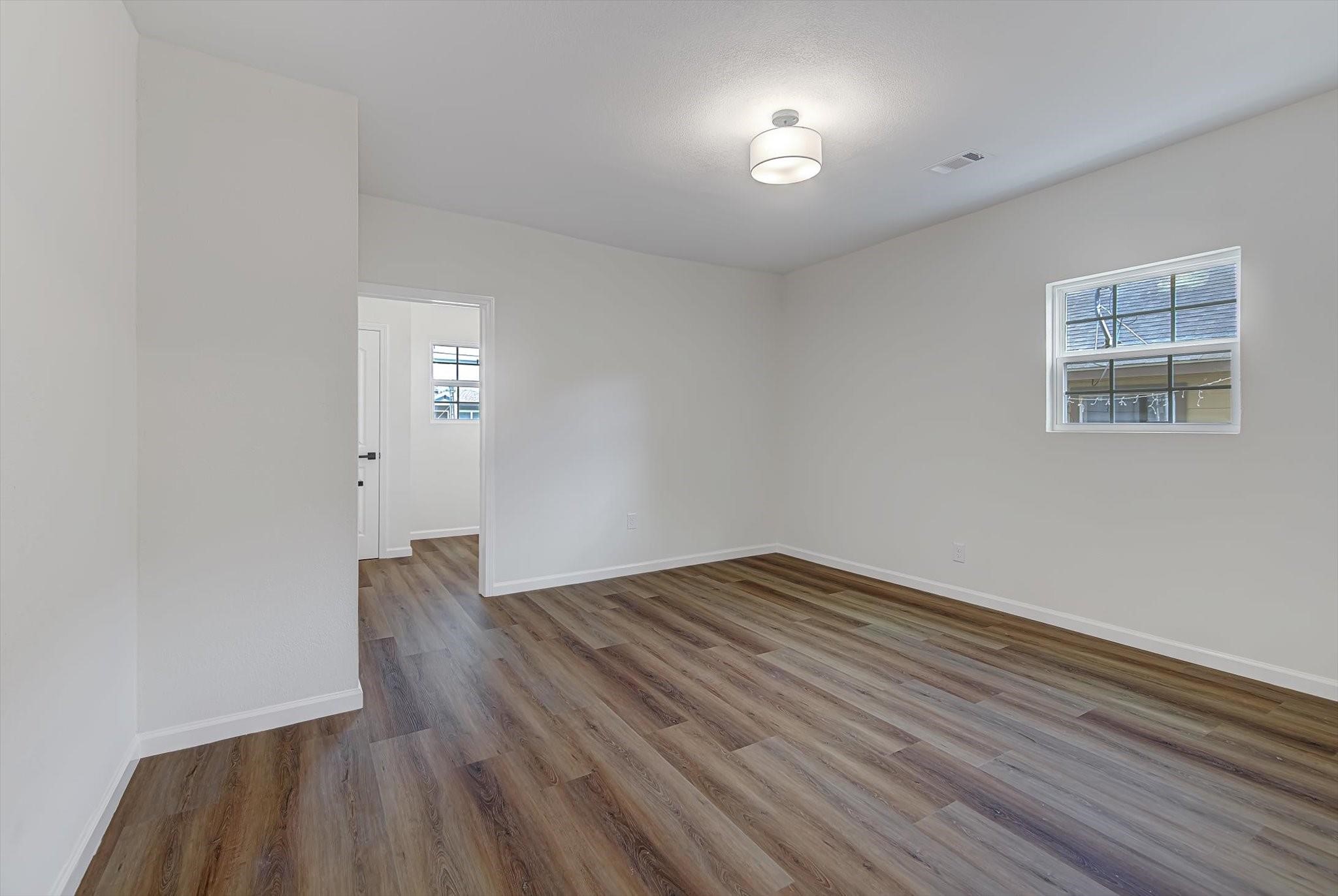 6608 Avenue O Property Photo 11