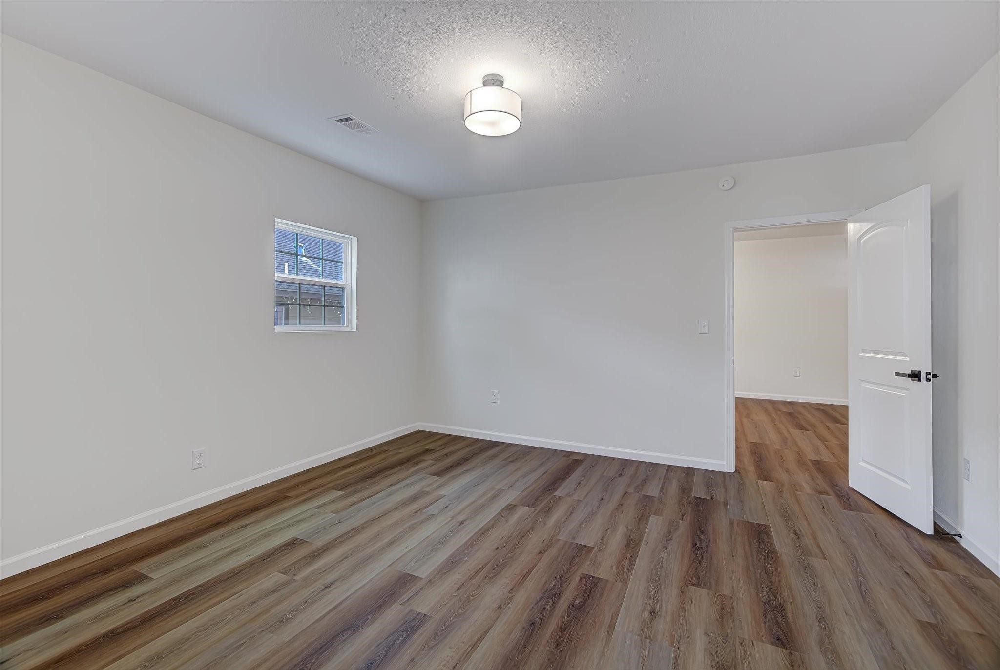6608 Avenue O Property Photo 13
