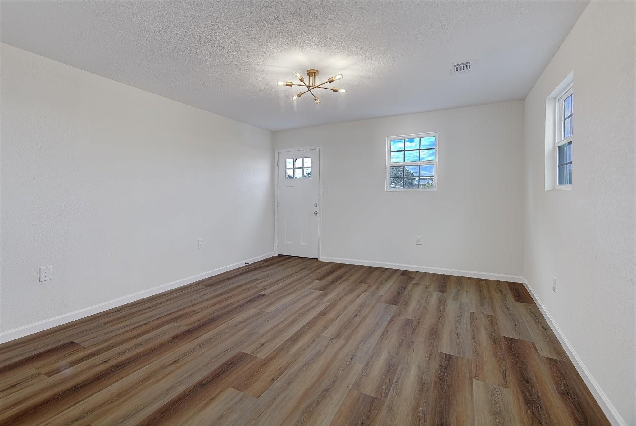6608 Avenue O Property Photo 31