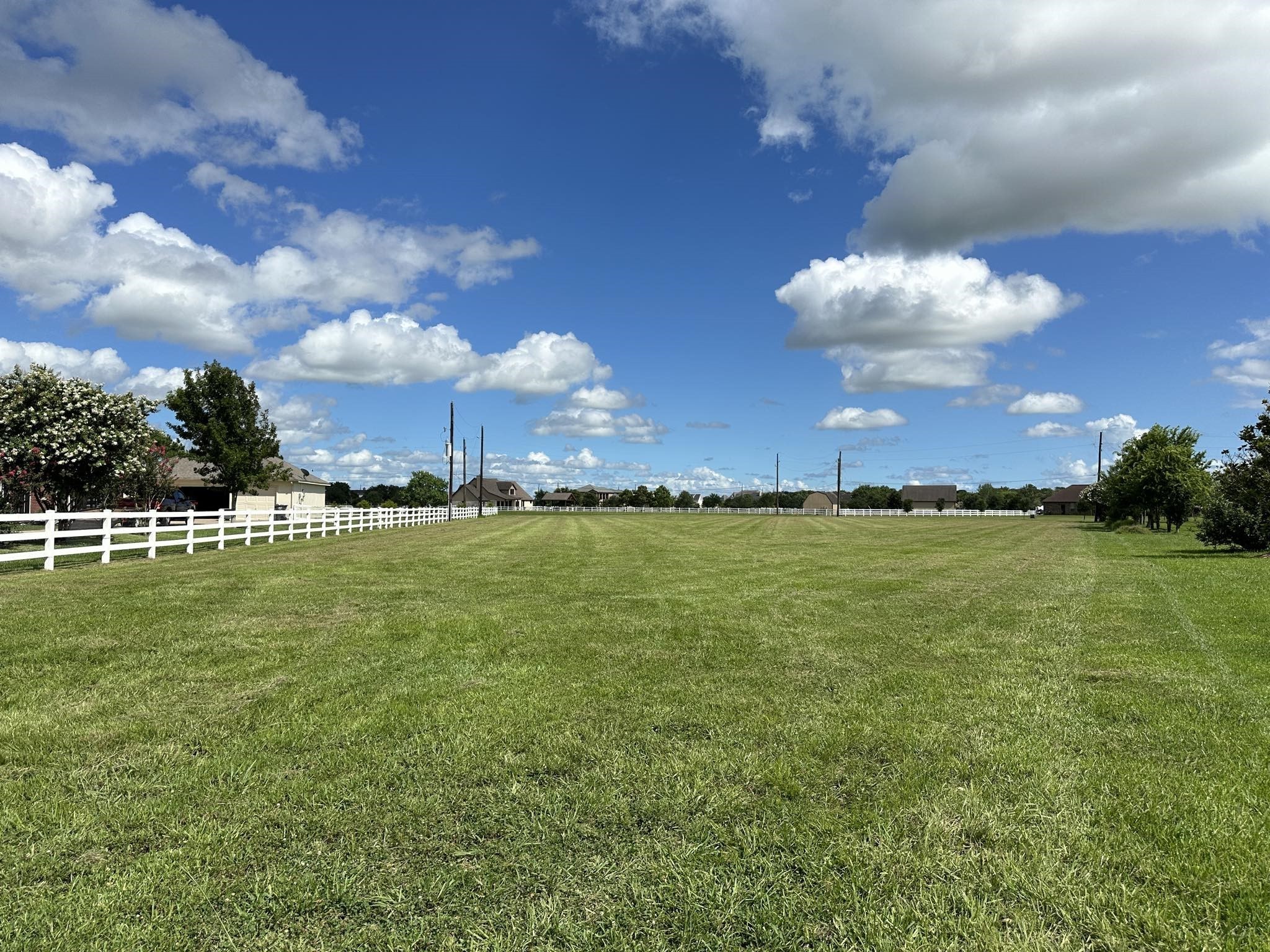 9918 S Bridlewood Court Property Photo 4