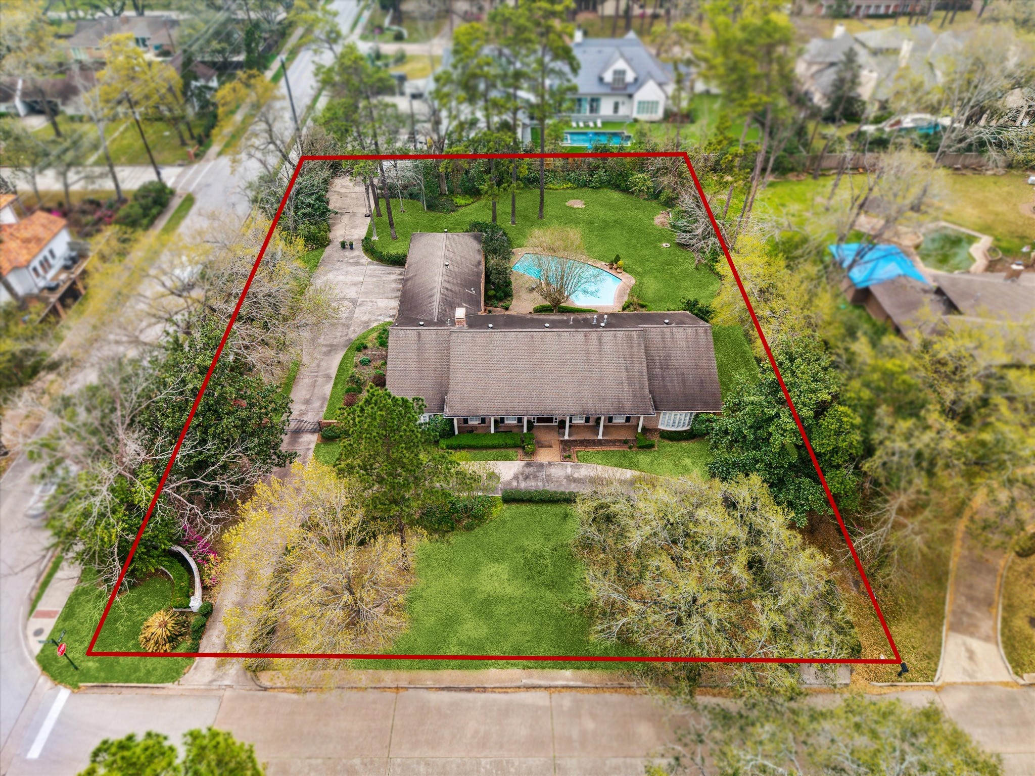 11340 Holidan Way Property Photo 1
