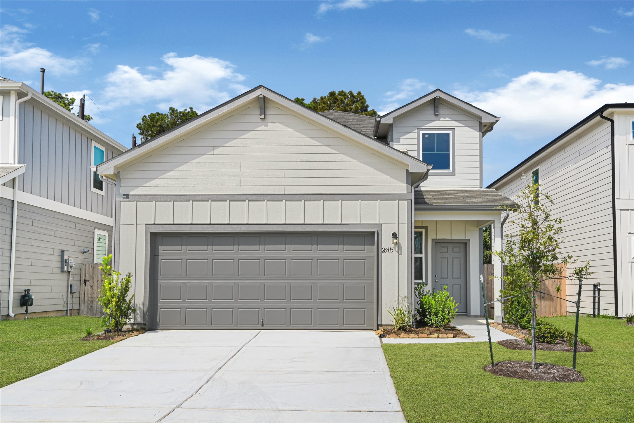 26415 Cedar Sedge Drive Property Photo 1