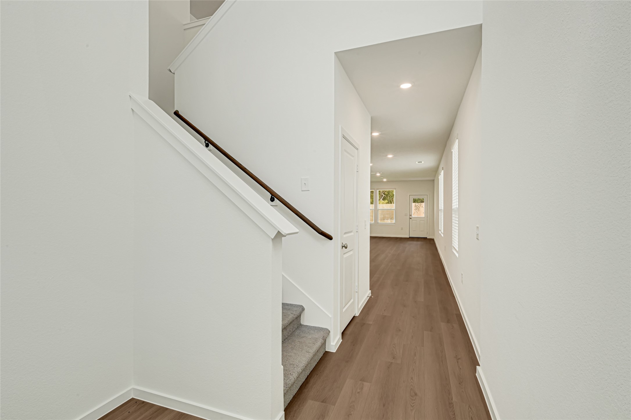 26415 Cedar Sedge Drive Property Photo 7