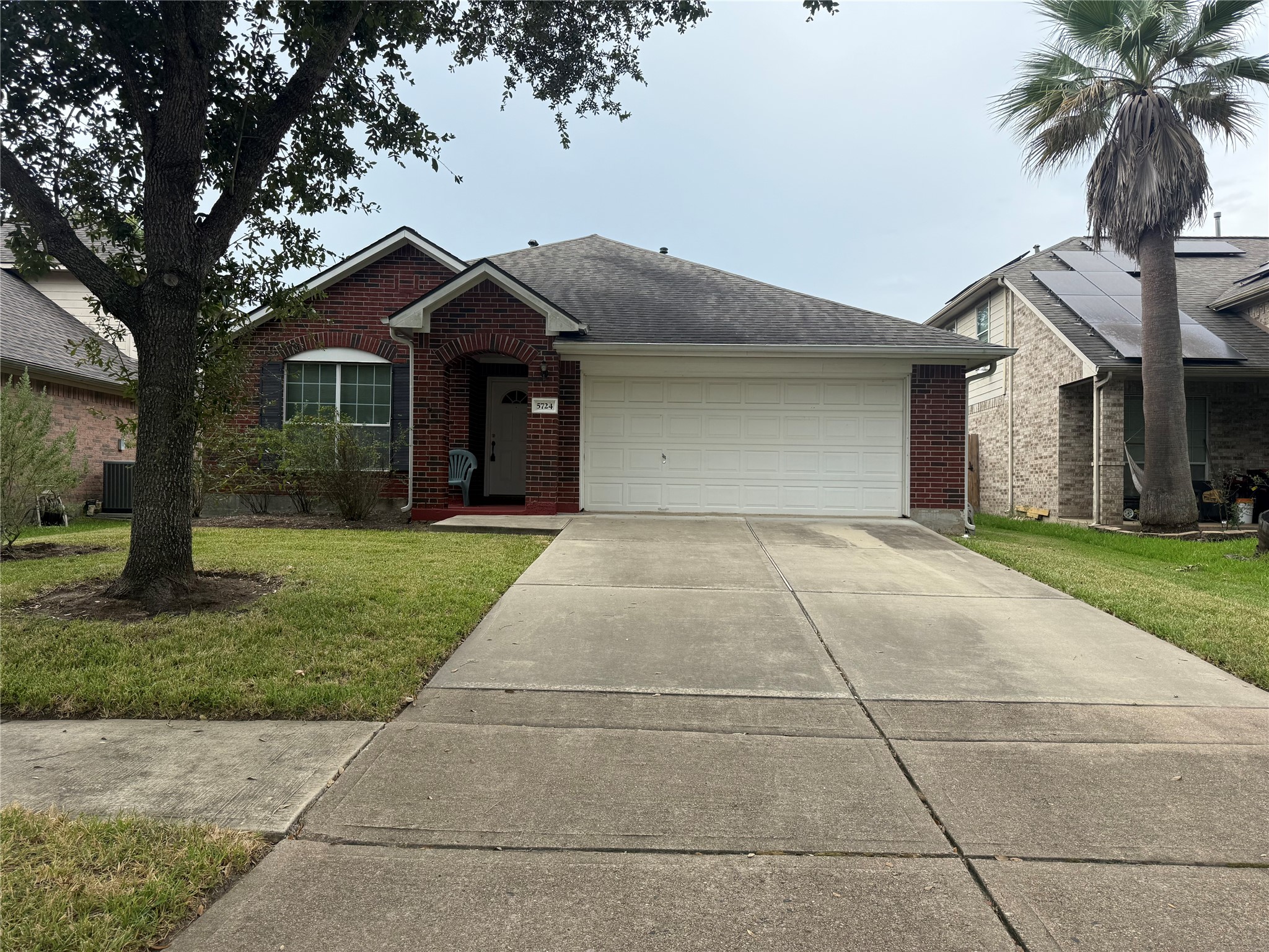5724 Montclair Hill Lane Property Photo 1
