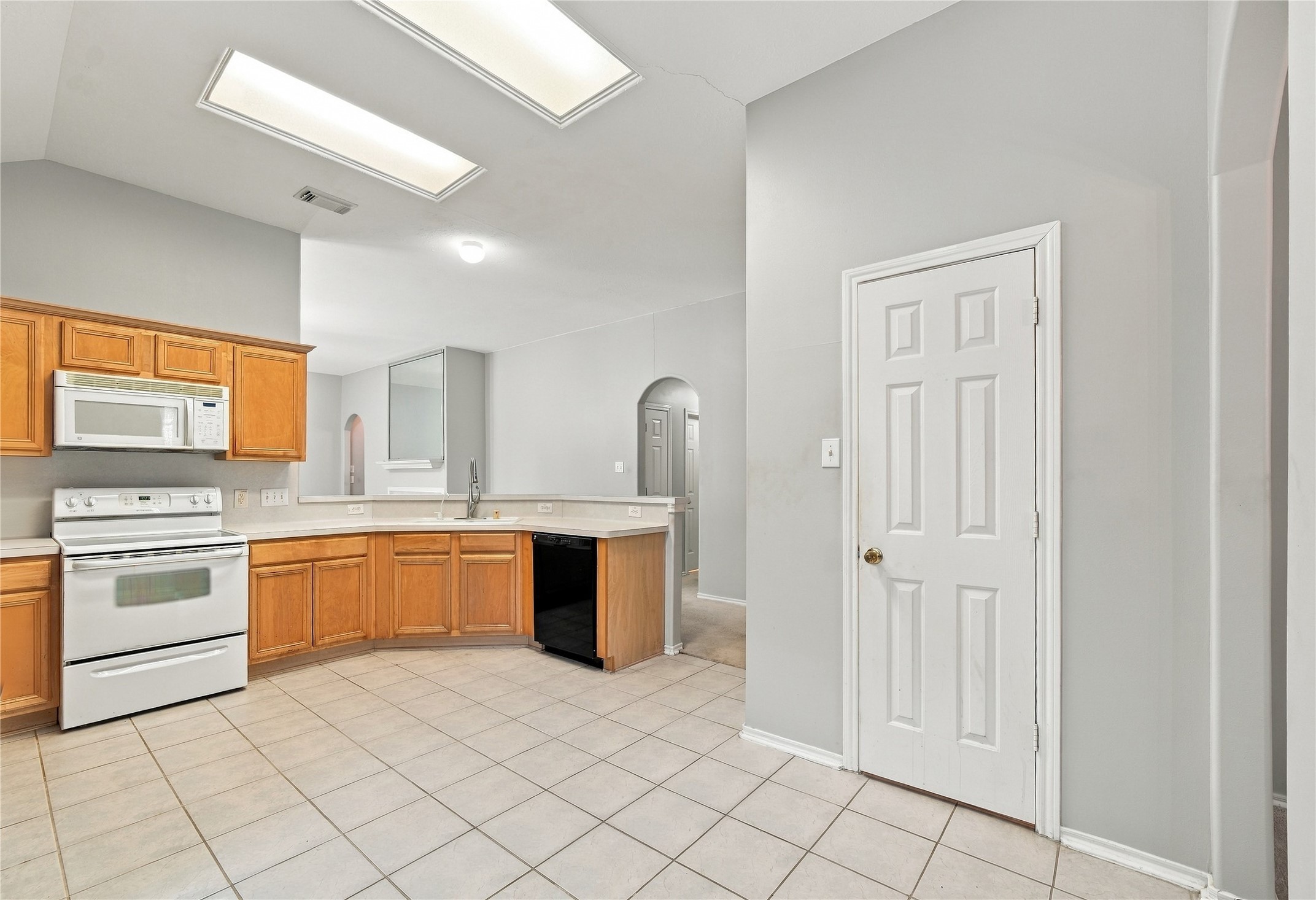 5724 Montclair Hill Lane Property Photo 12