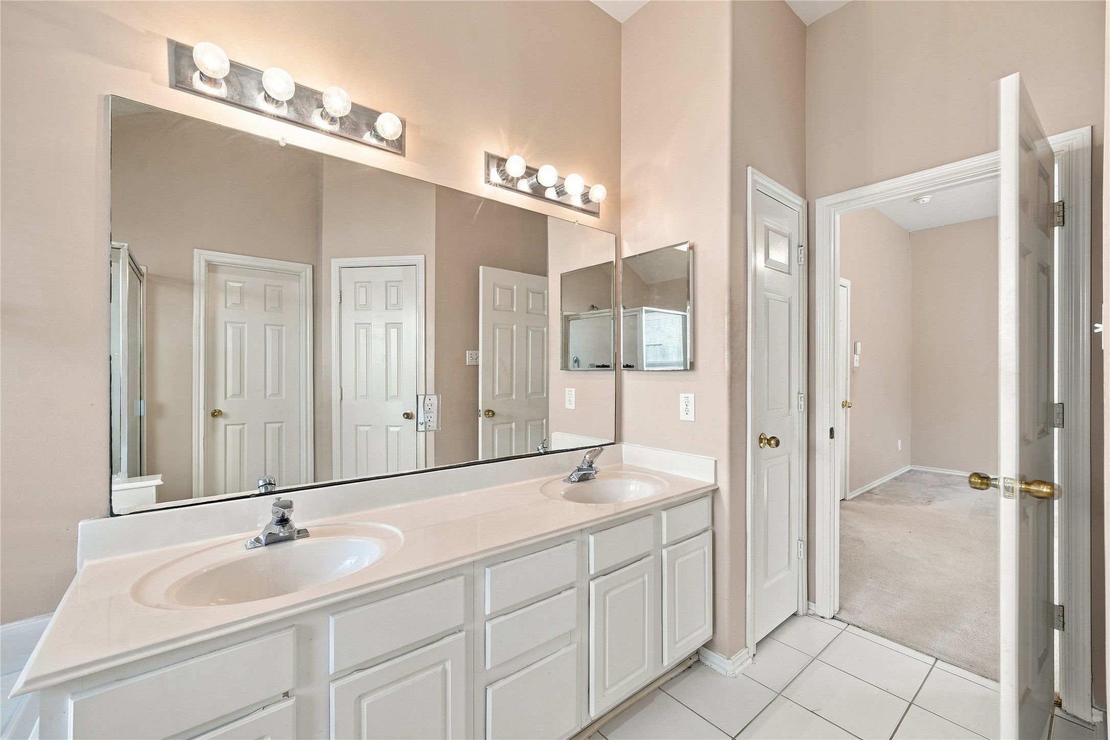5724 Montclair Hill Lane Property Photo 25