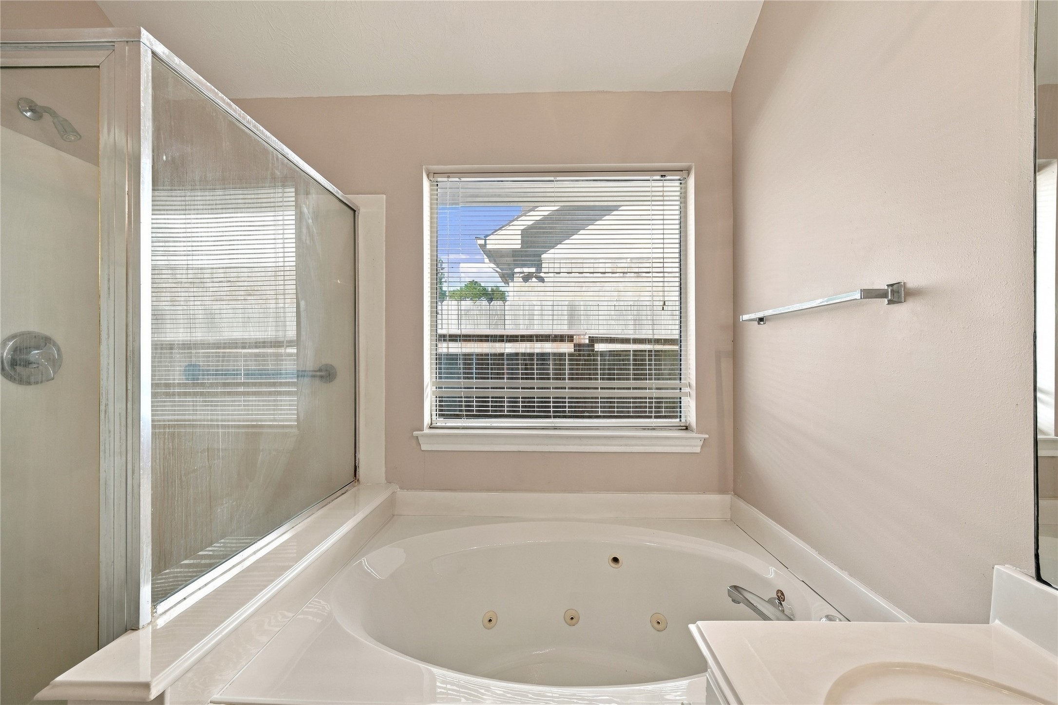 5724 Montclair Hill Lane Property Photo 26