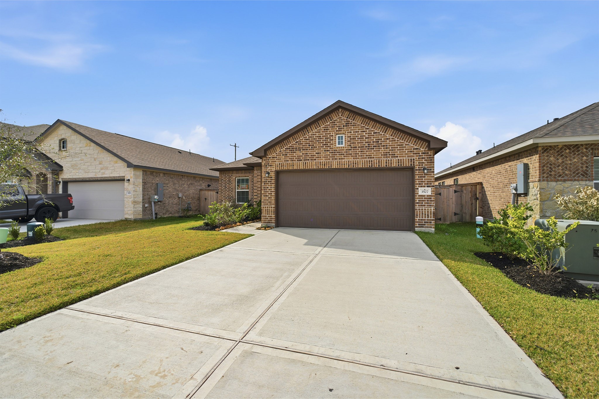 3527 Prairie Rose Trail Property Photo 2