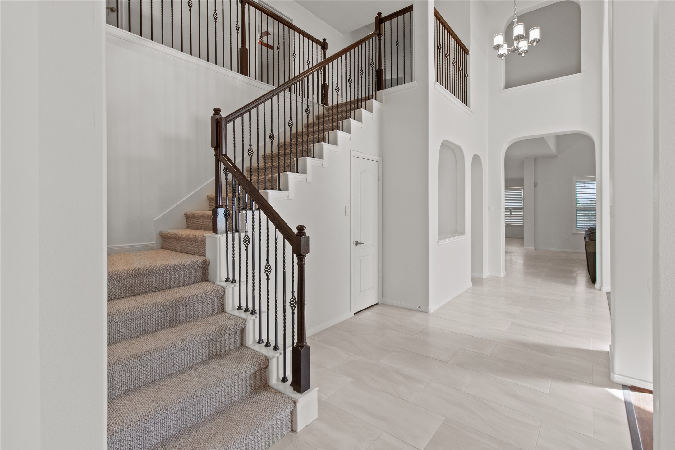 2107 Pearl Bay Court Property Photo 9