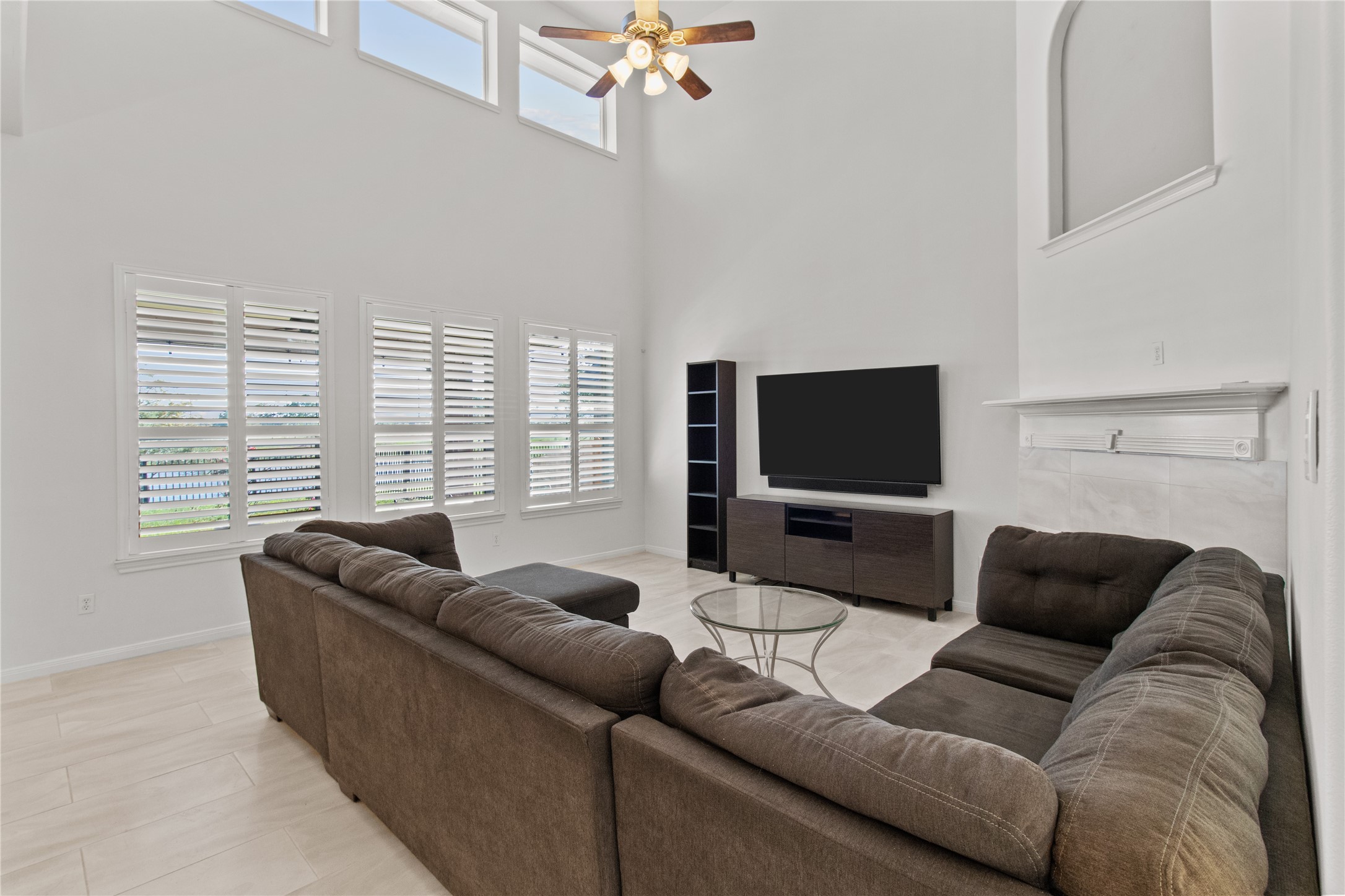 2107 Pearl Bay Court Property Photo 14