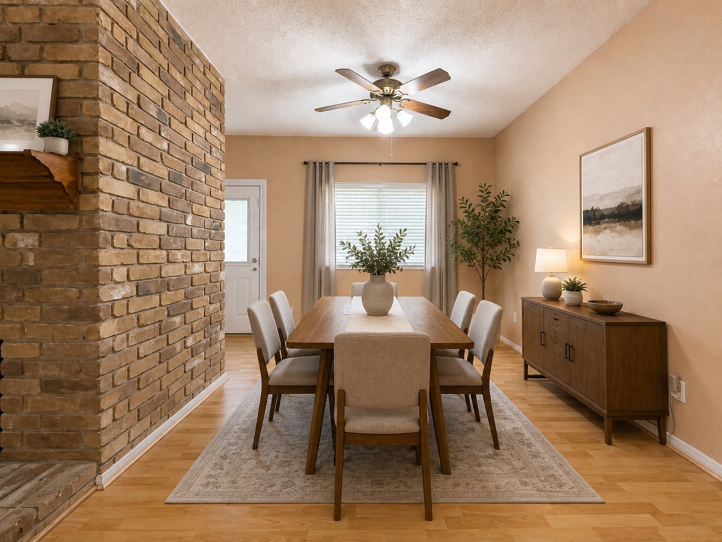10215 Saddlehorn Trail Property Photo 5