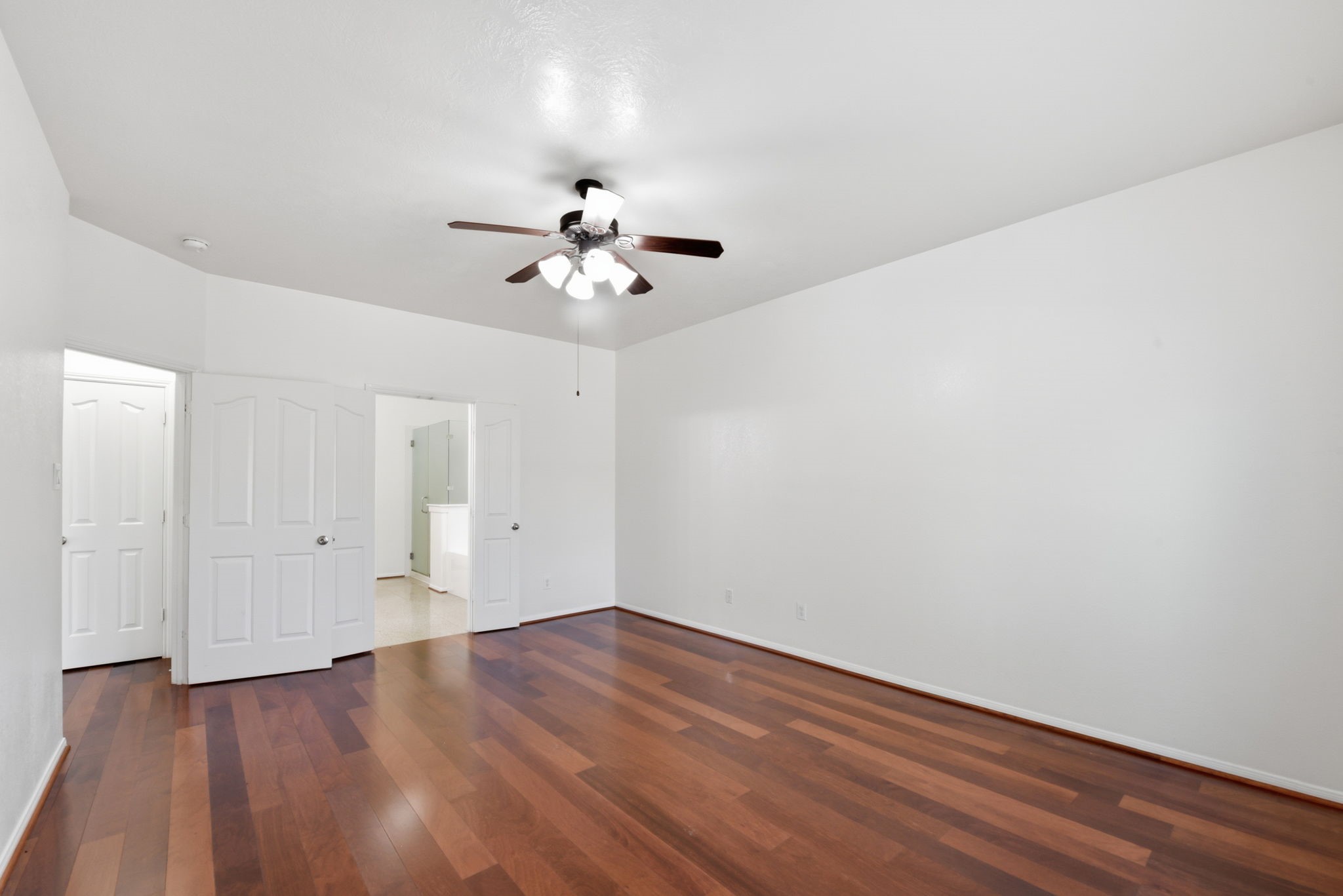 8702 Challis Park Court Property Photo 15