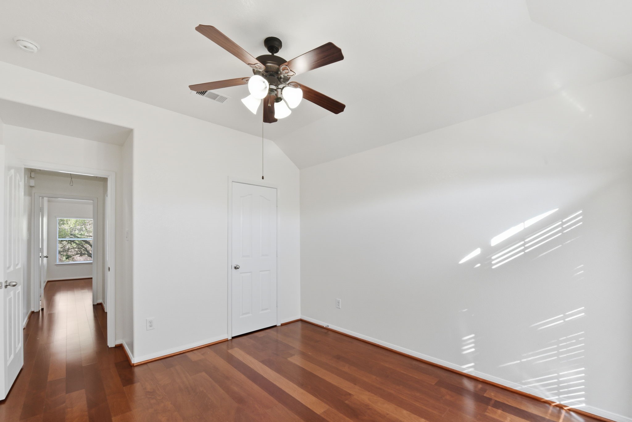 8702 Challis Park Court Property Photo 23