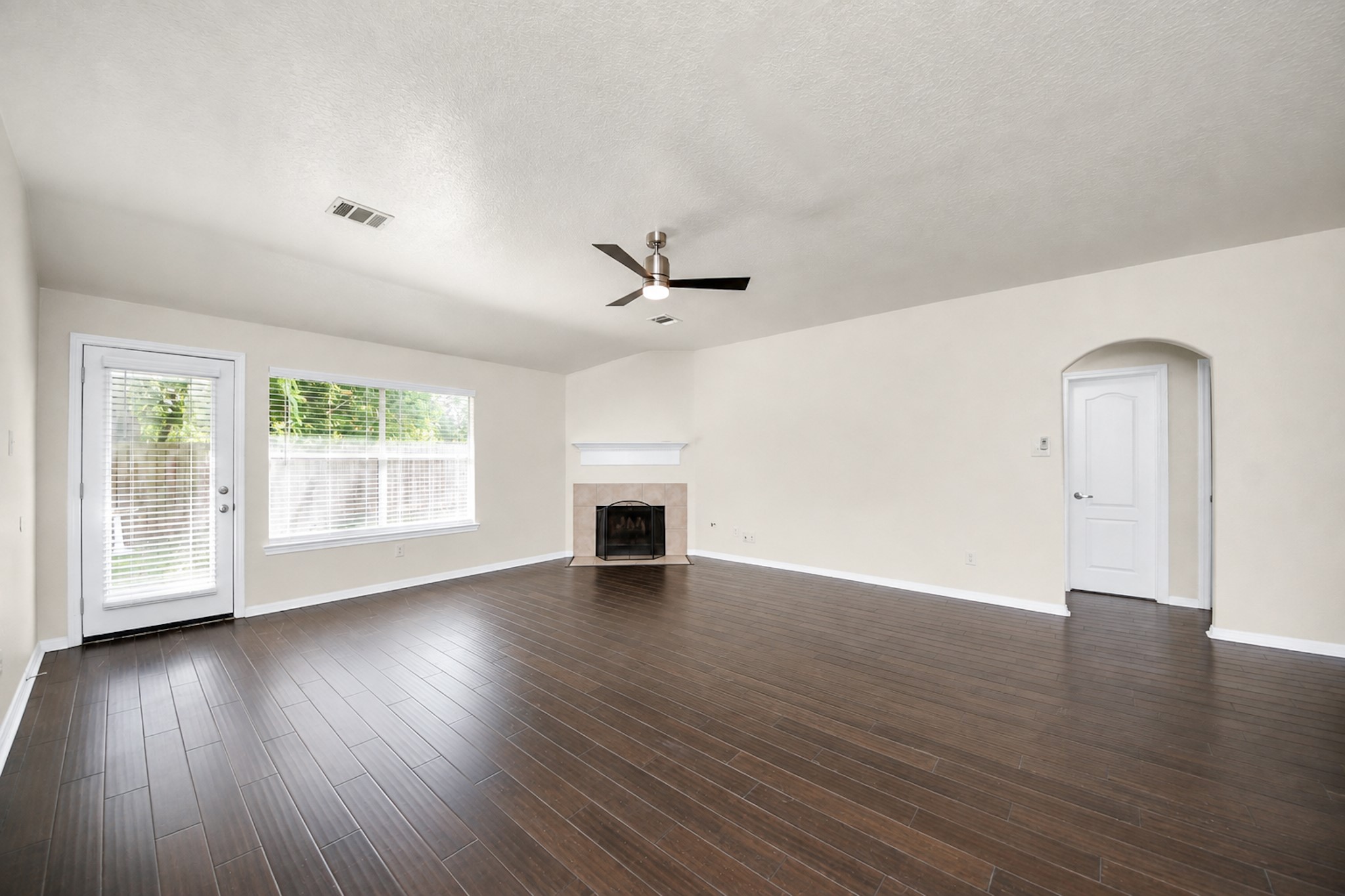 5114 Santrey Drive Property Photo 11