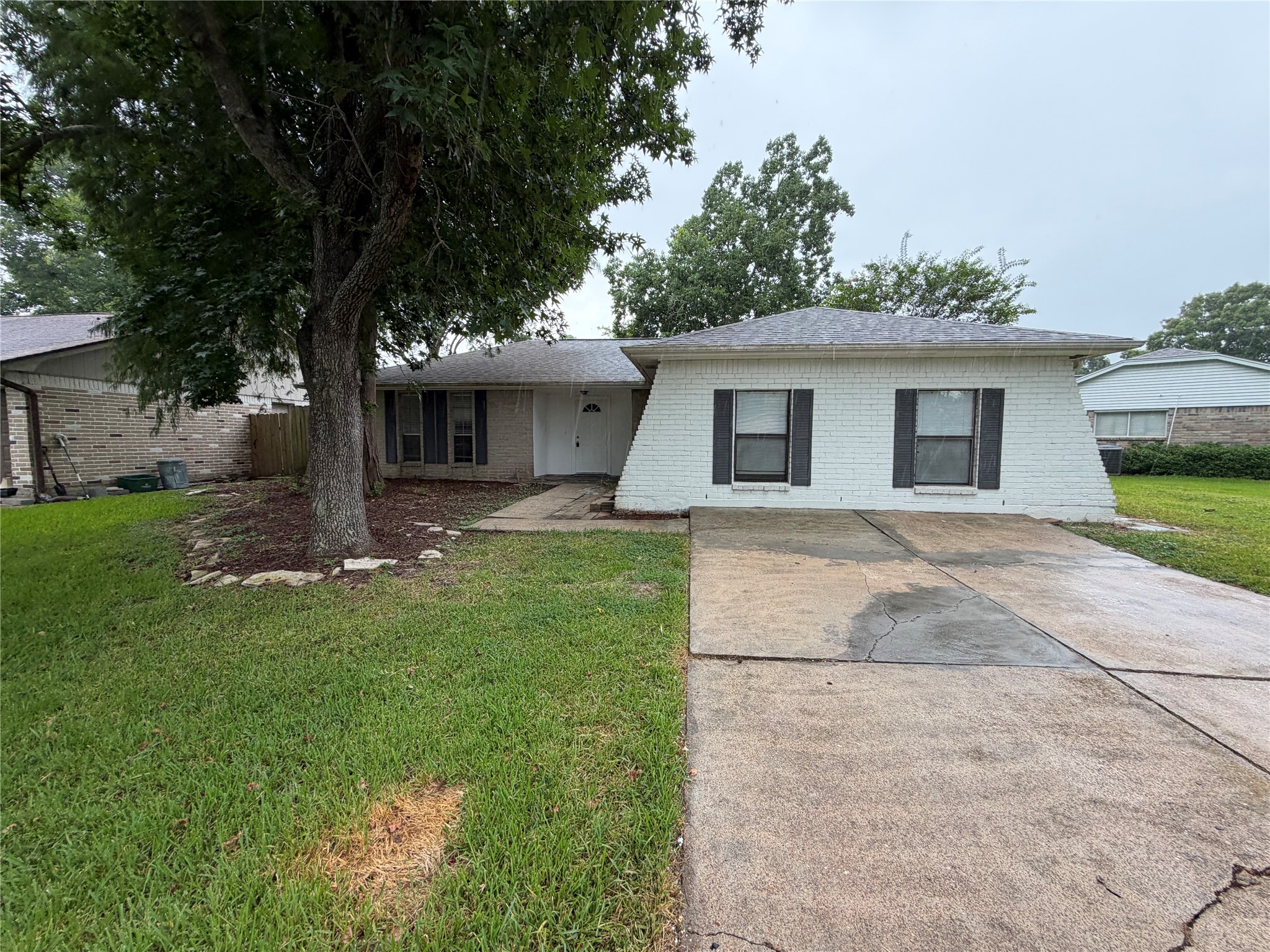 16414 Paint Rock Road Property Photo 1