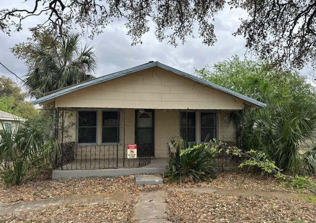 706 Pearson Street Property Photo 1