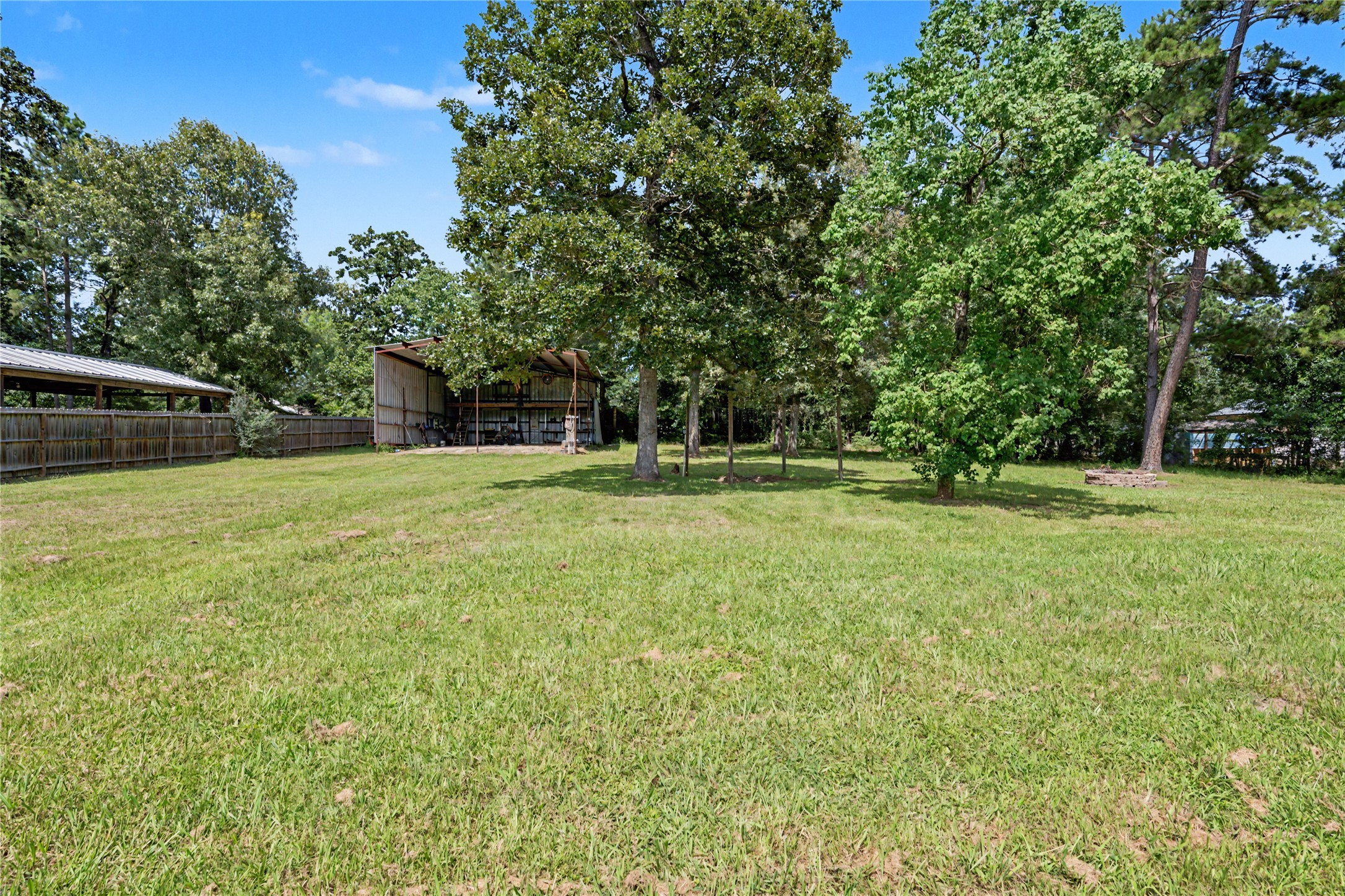 17685 Todd Street Property Photo 6