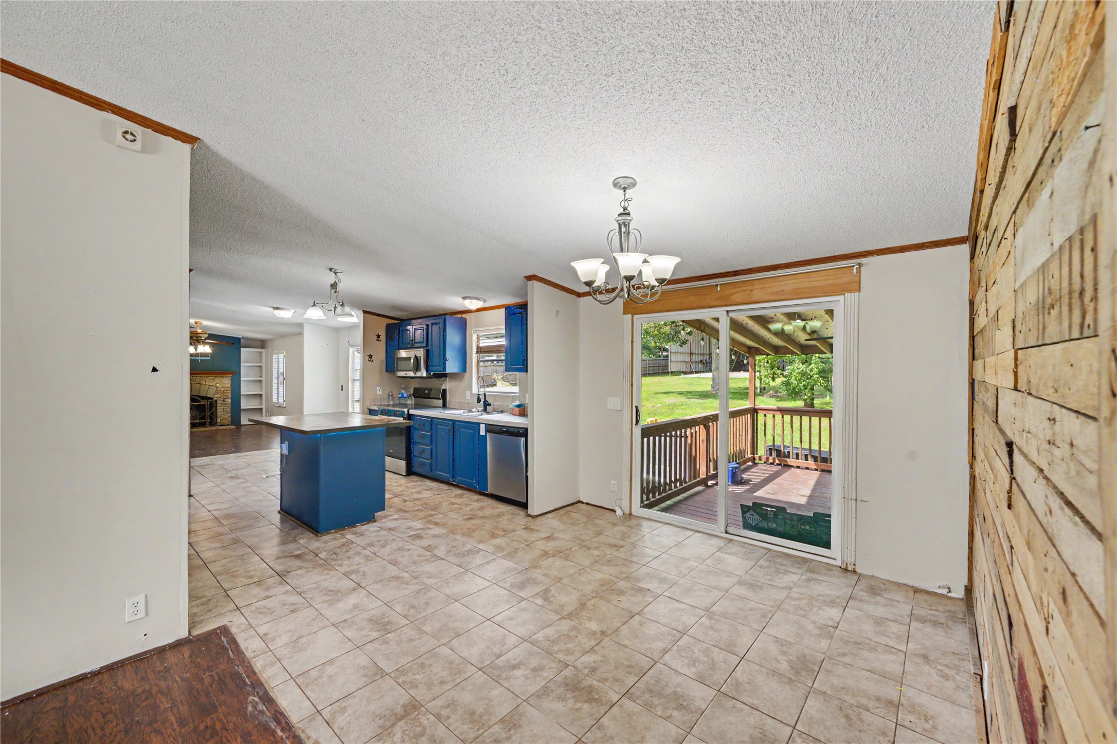 17685 Todd Street Property Photo 28
