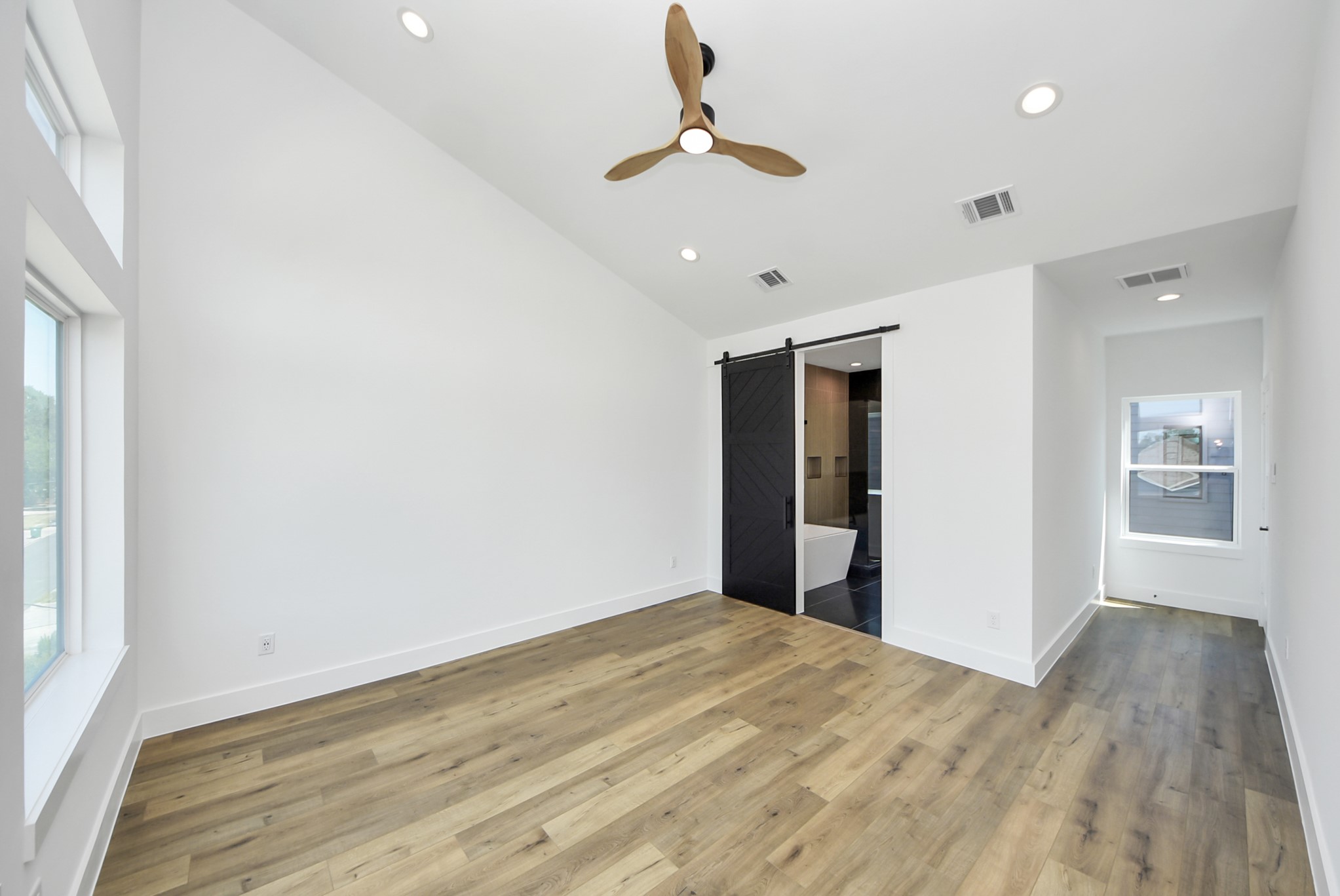 5030 Mallow Street C Property Photo 14
