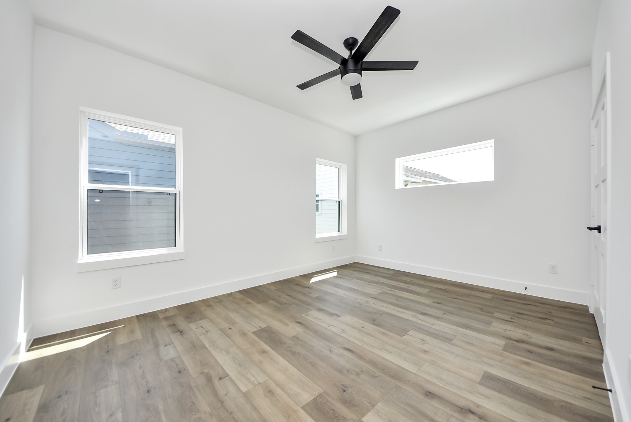 5030 Mallow Street C Property Photo 24