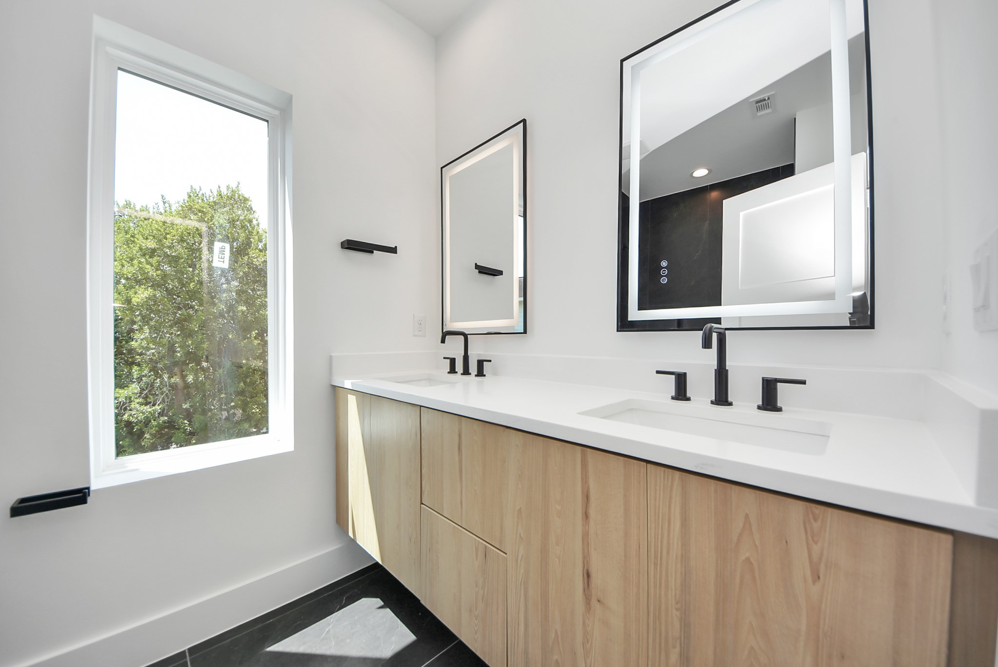 5030 Mallow Street C Property Photo 26