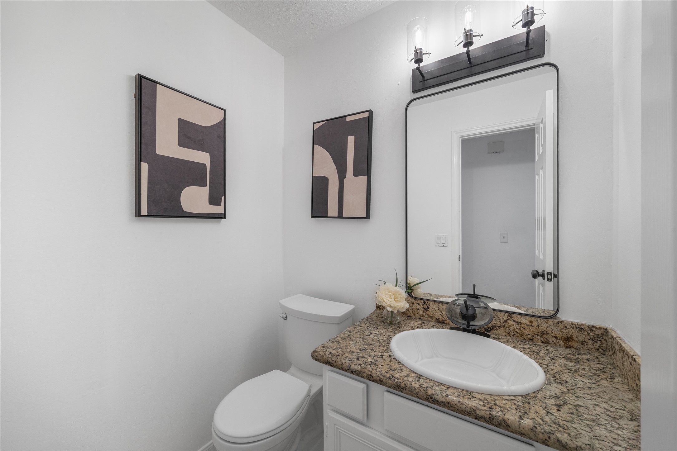 10310 Minturn Ln Property Photo 19