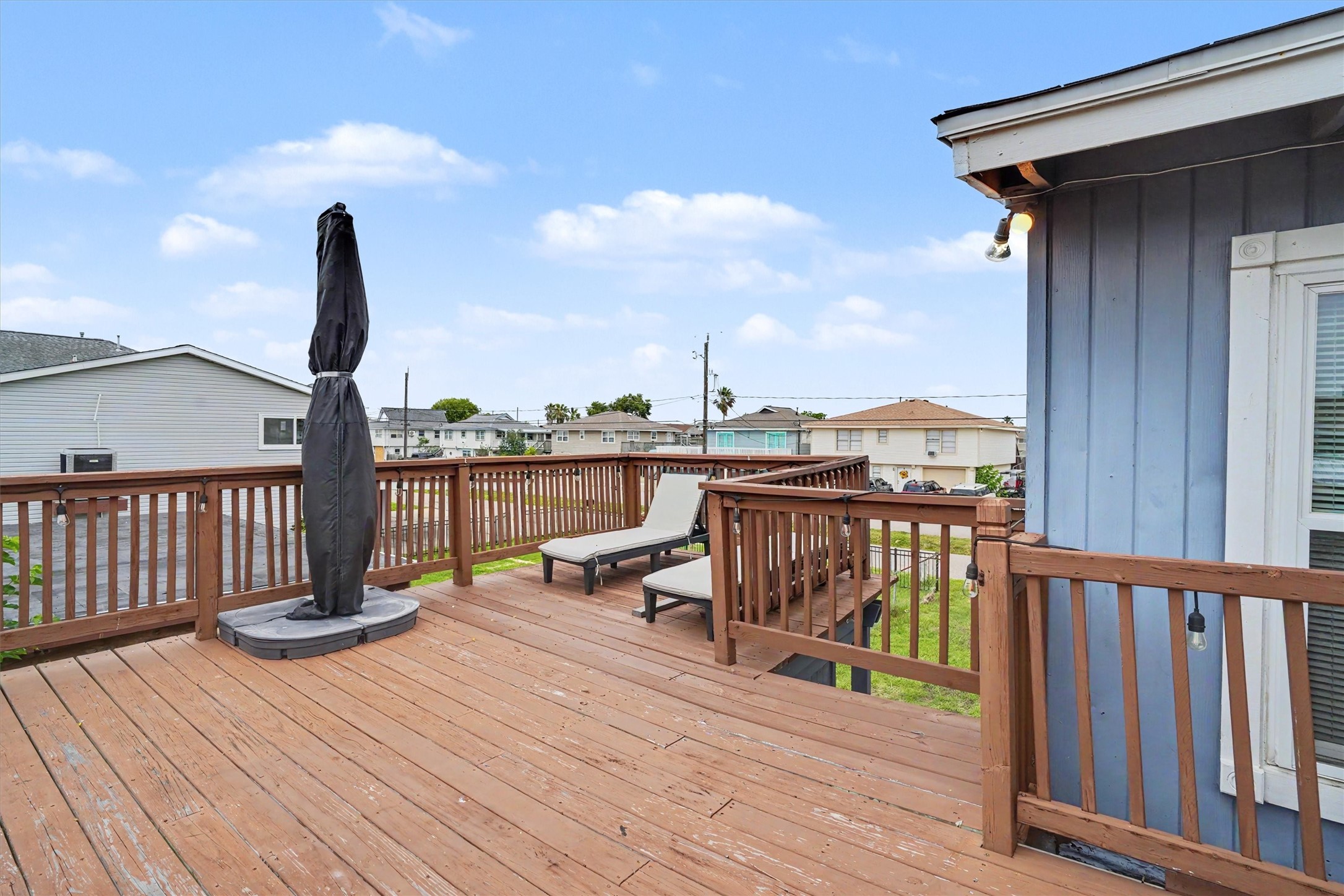 370 Ling Street Property Photo 13