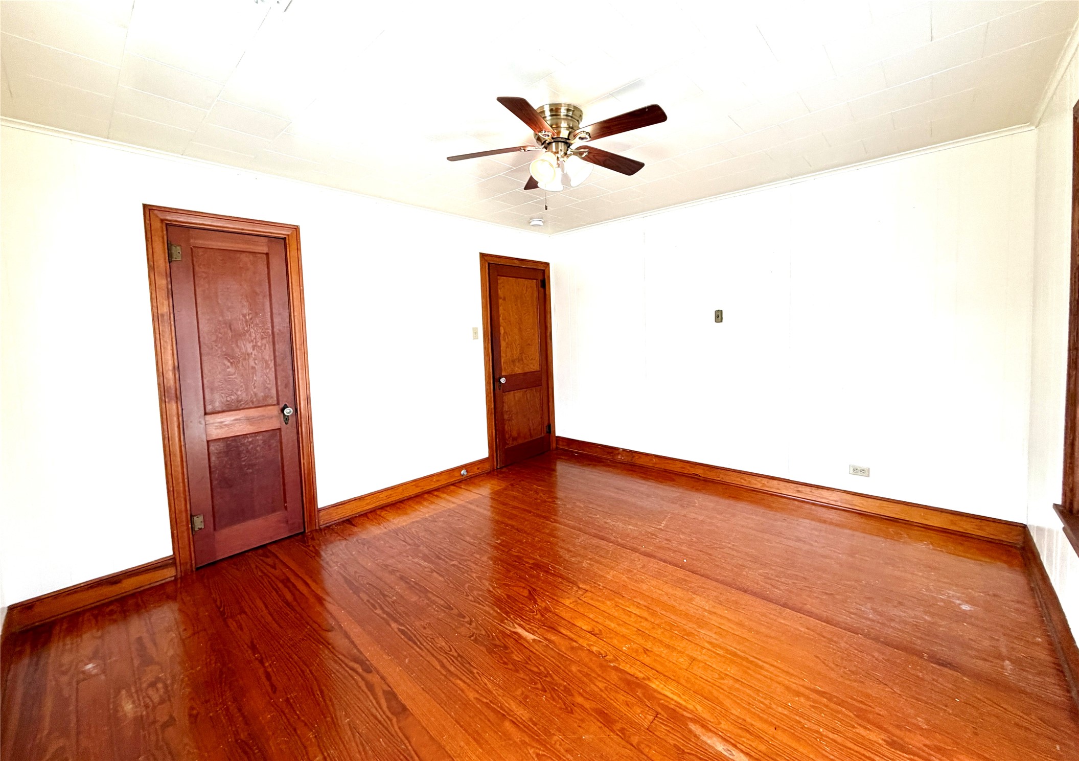 1104 Marie Street Property Photo 18