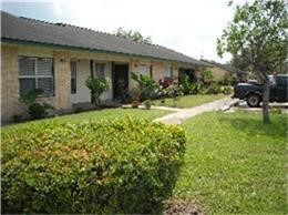 611 S Leo Avenue Property Photo 2