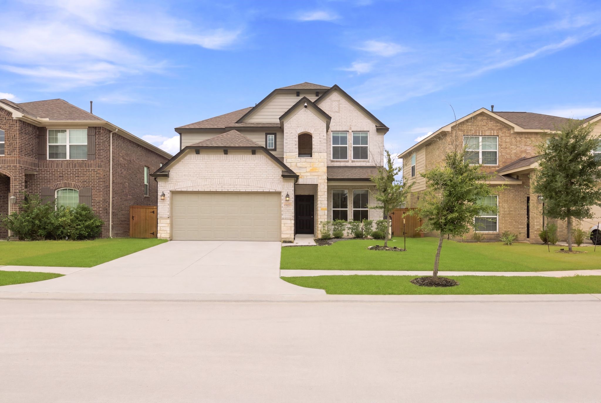15127 Monal Trie Drive Property Photo 2