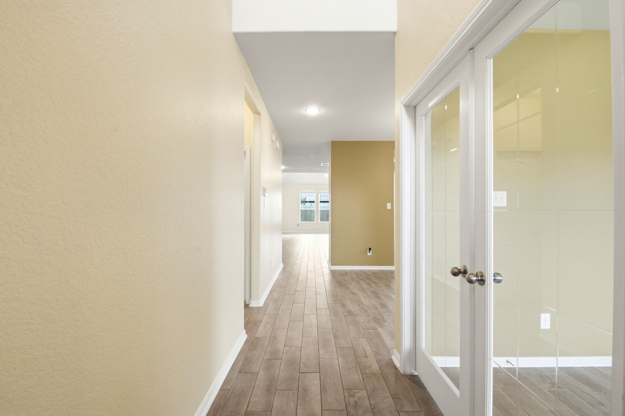 15127 Monal Trie Drive Property Photo 5