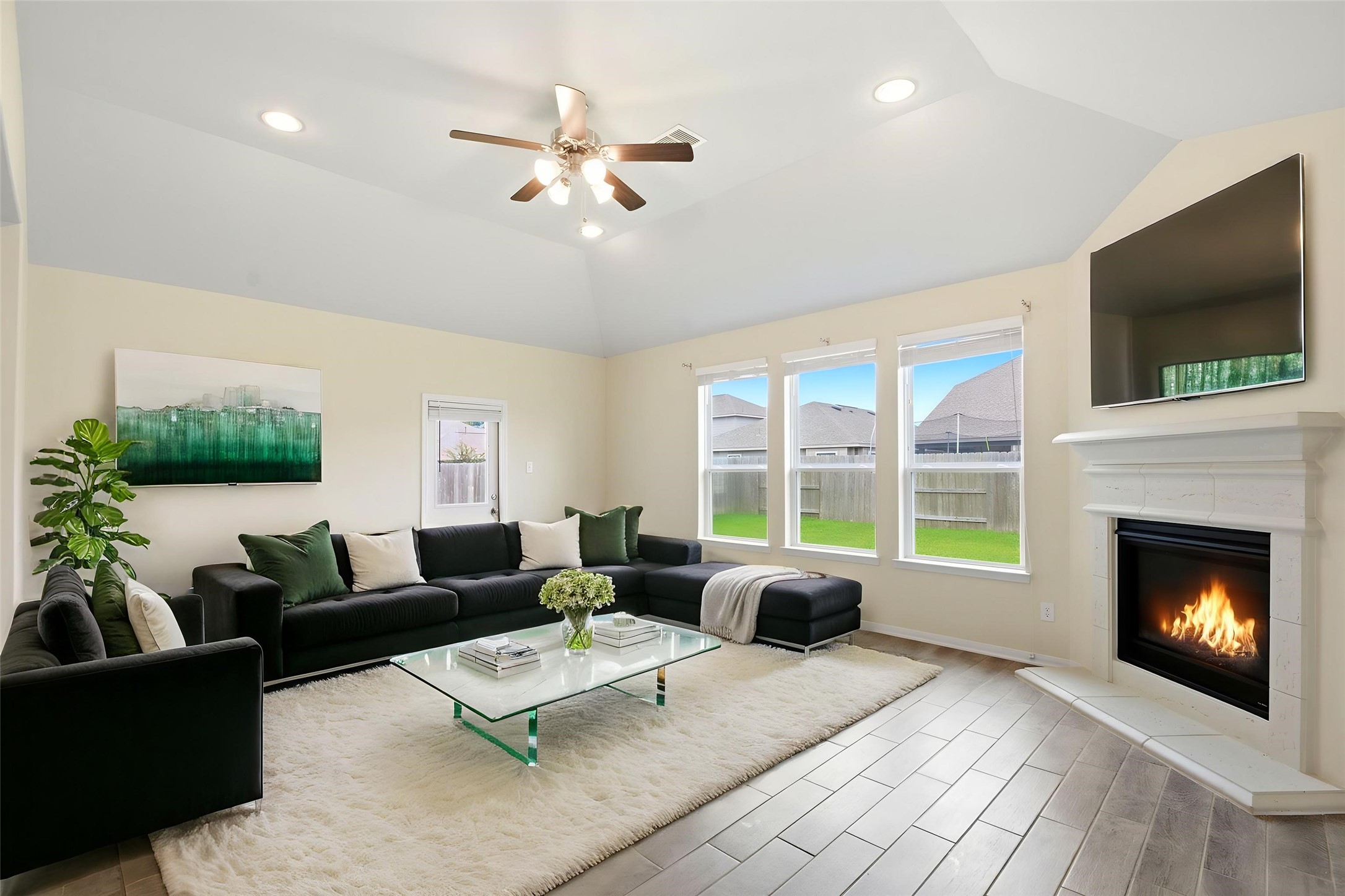 15127 Monal Trie Drive Property Photo 10