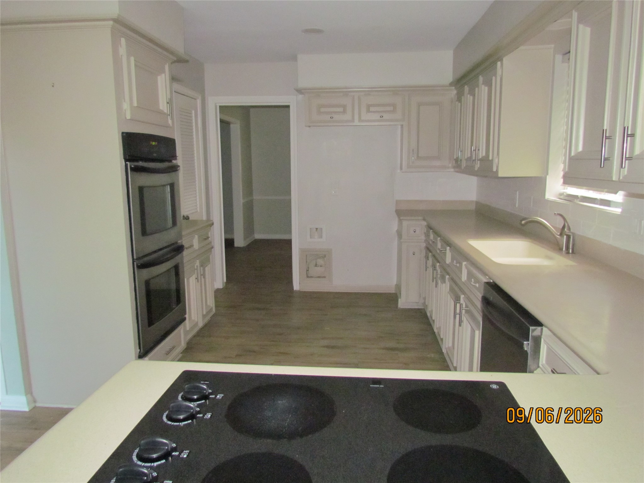 10814 Brentway Drive Property Photo 9