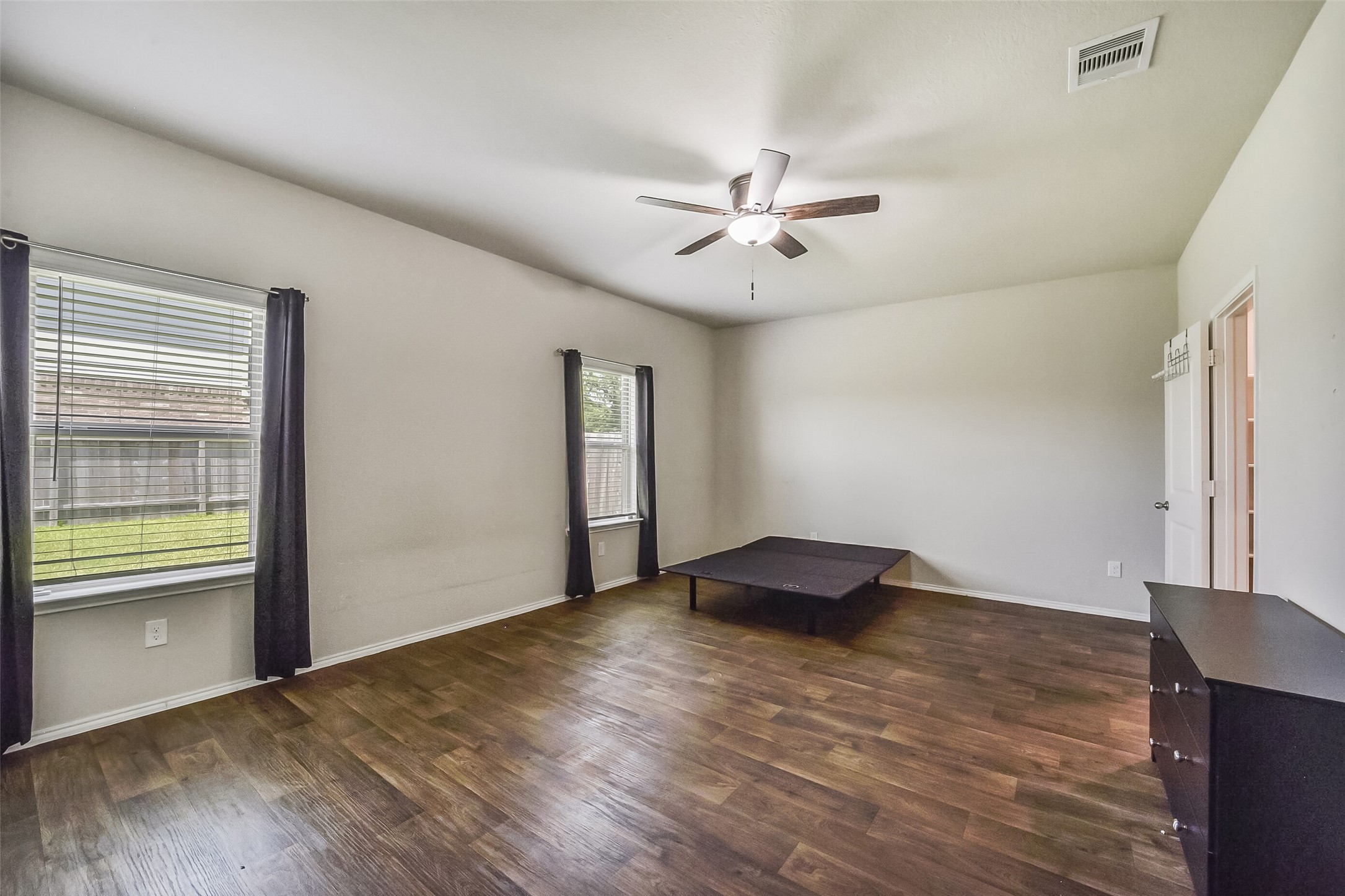 23603 Blodgett Peak Trail Property Photo 23