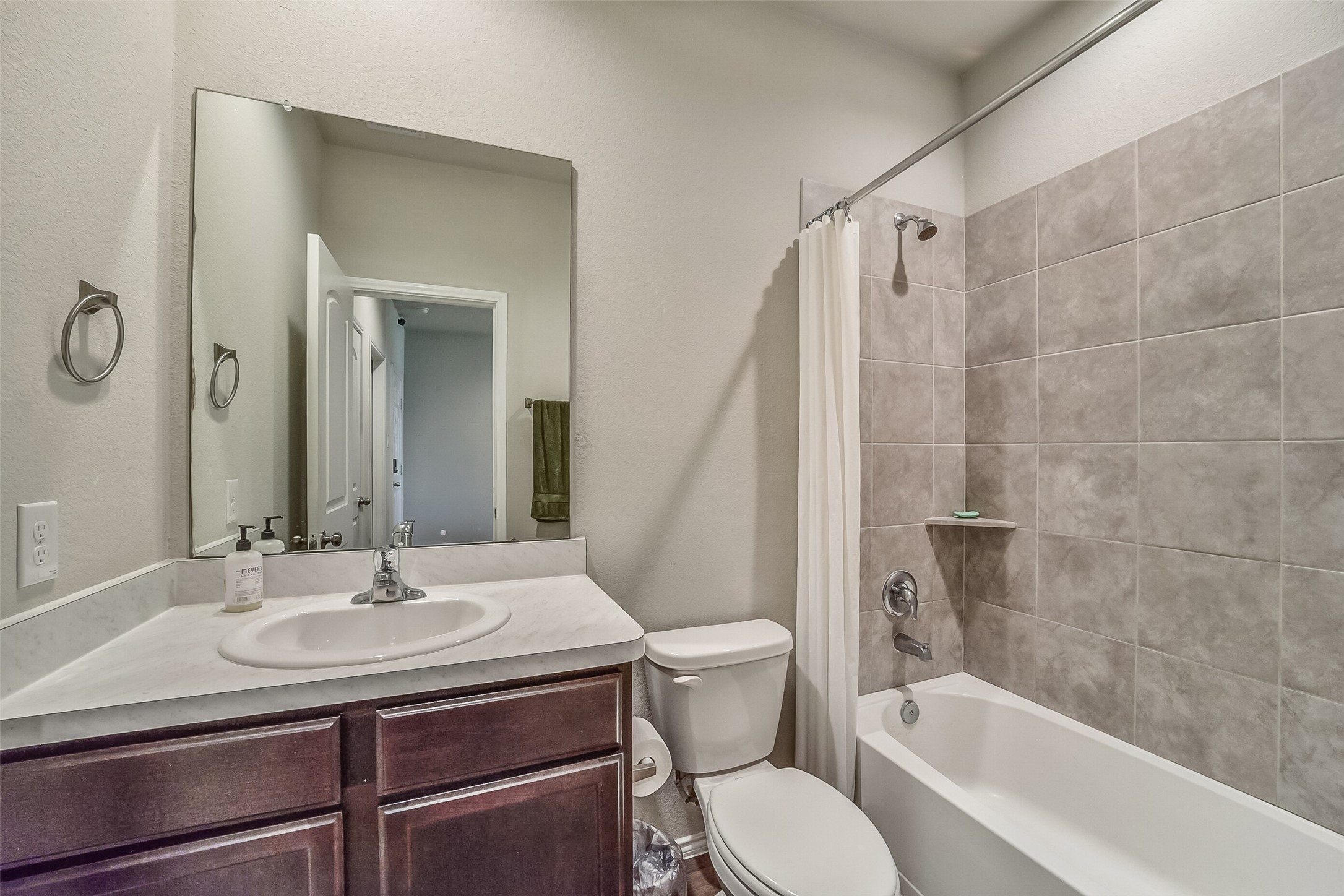 23603 Blodgett Peak Trail Property Photo 34