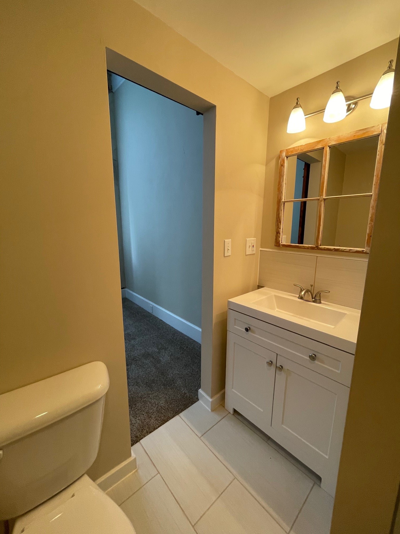 207 W Grand Avenue Property Photo 27