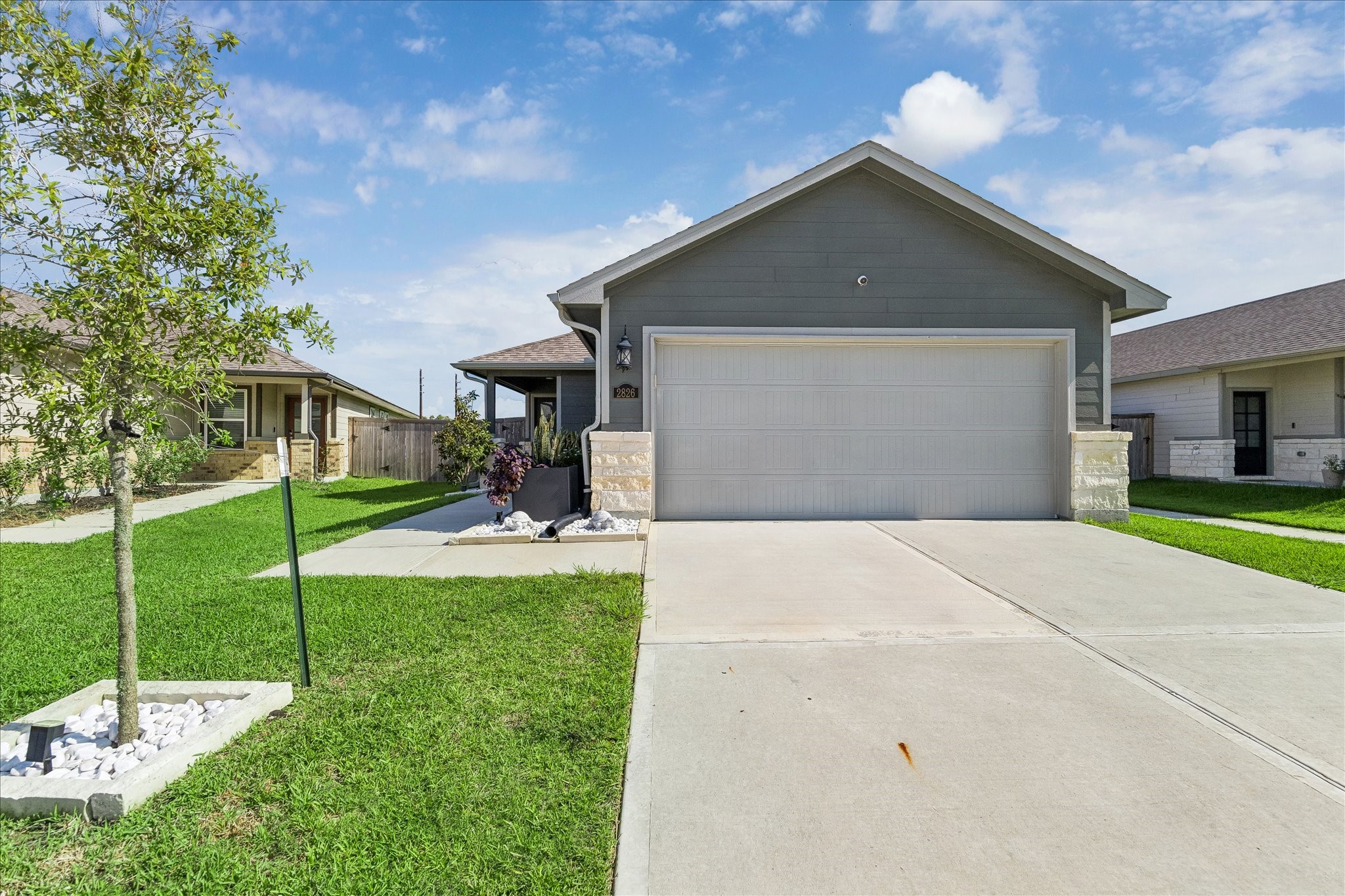 2826 Trinity Cove Drive Property Photo 6