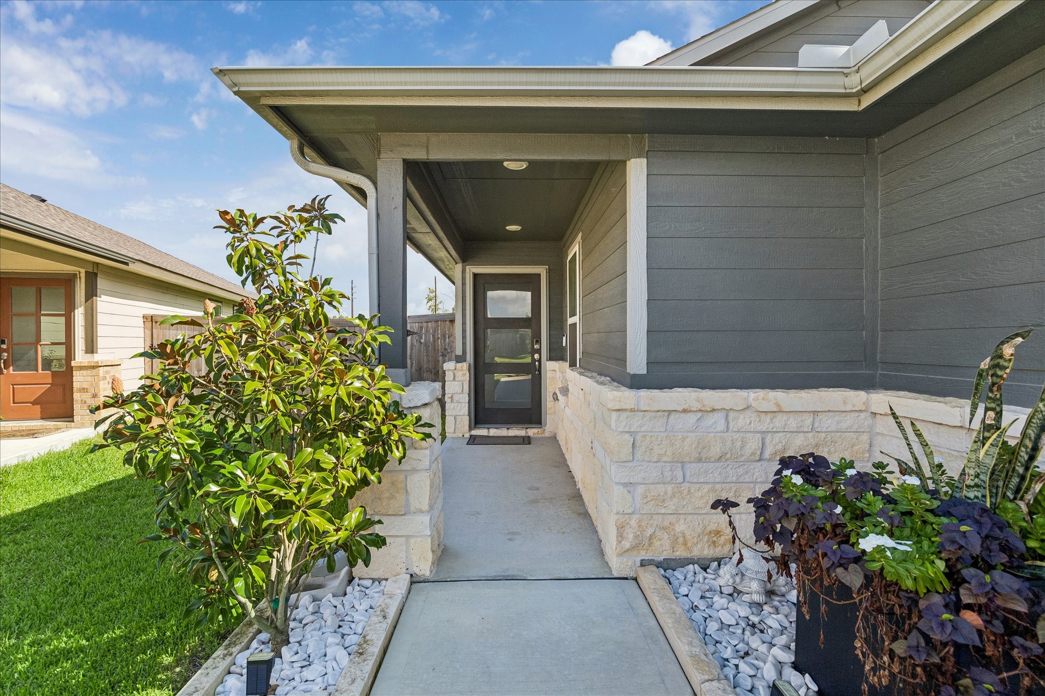 2826 Trinity Cove Drive Property Photo 8