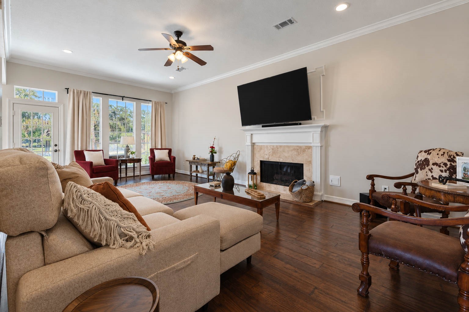 33103 Whickham Circle Property Photo 6