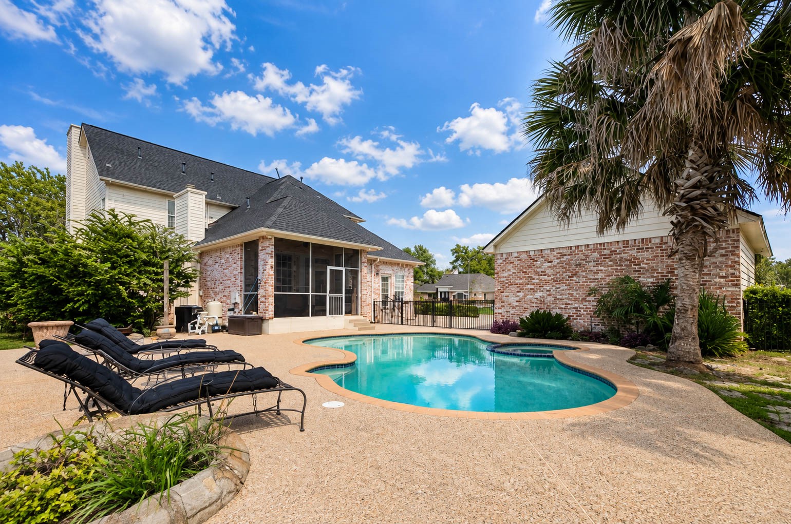 33103 Whickham Circle Property Photo 33